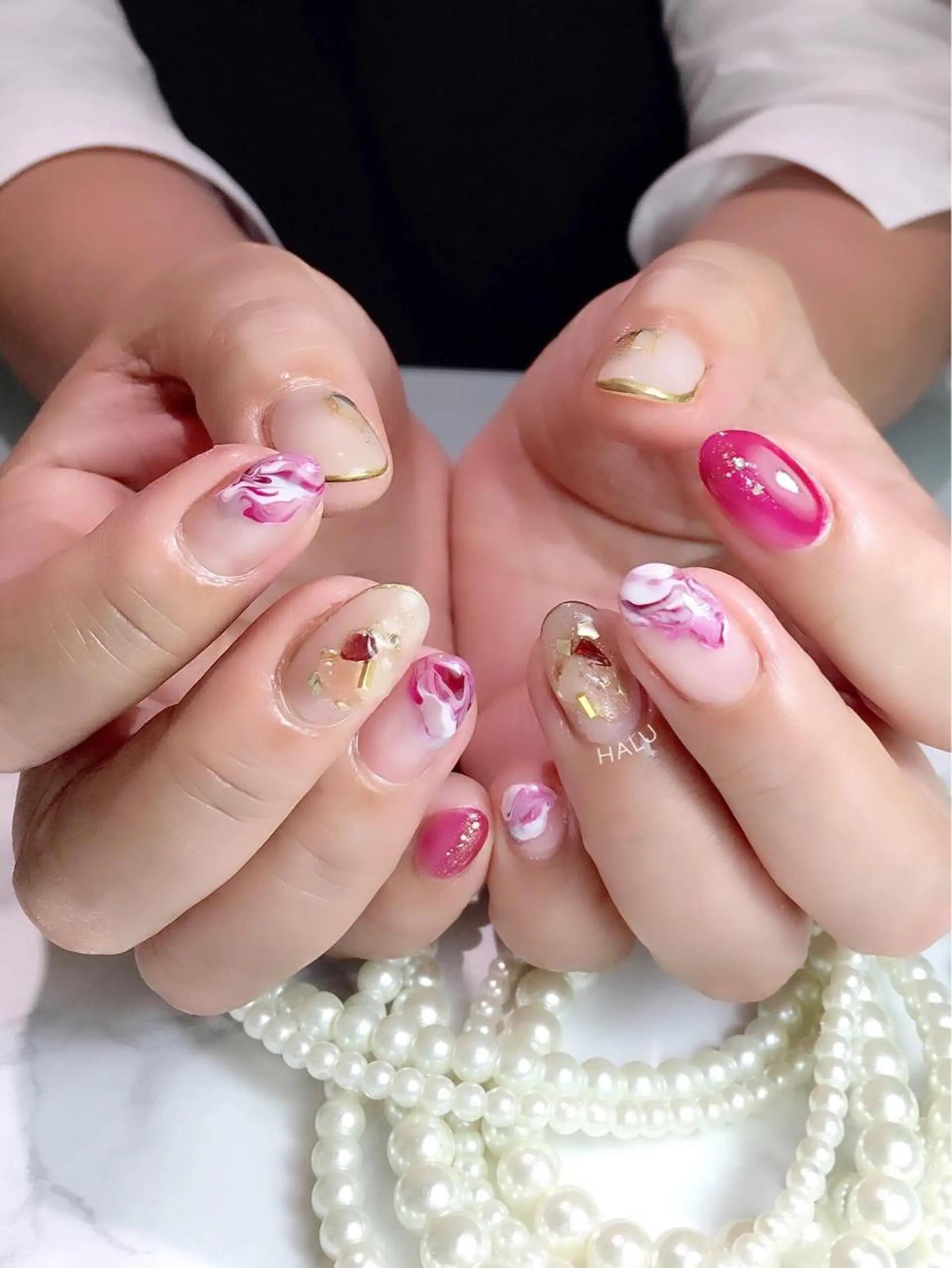 ネイル ニュアンスネイル HALU ハルのネイルデザイン