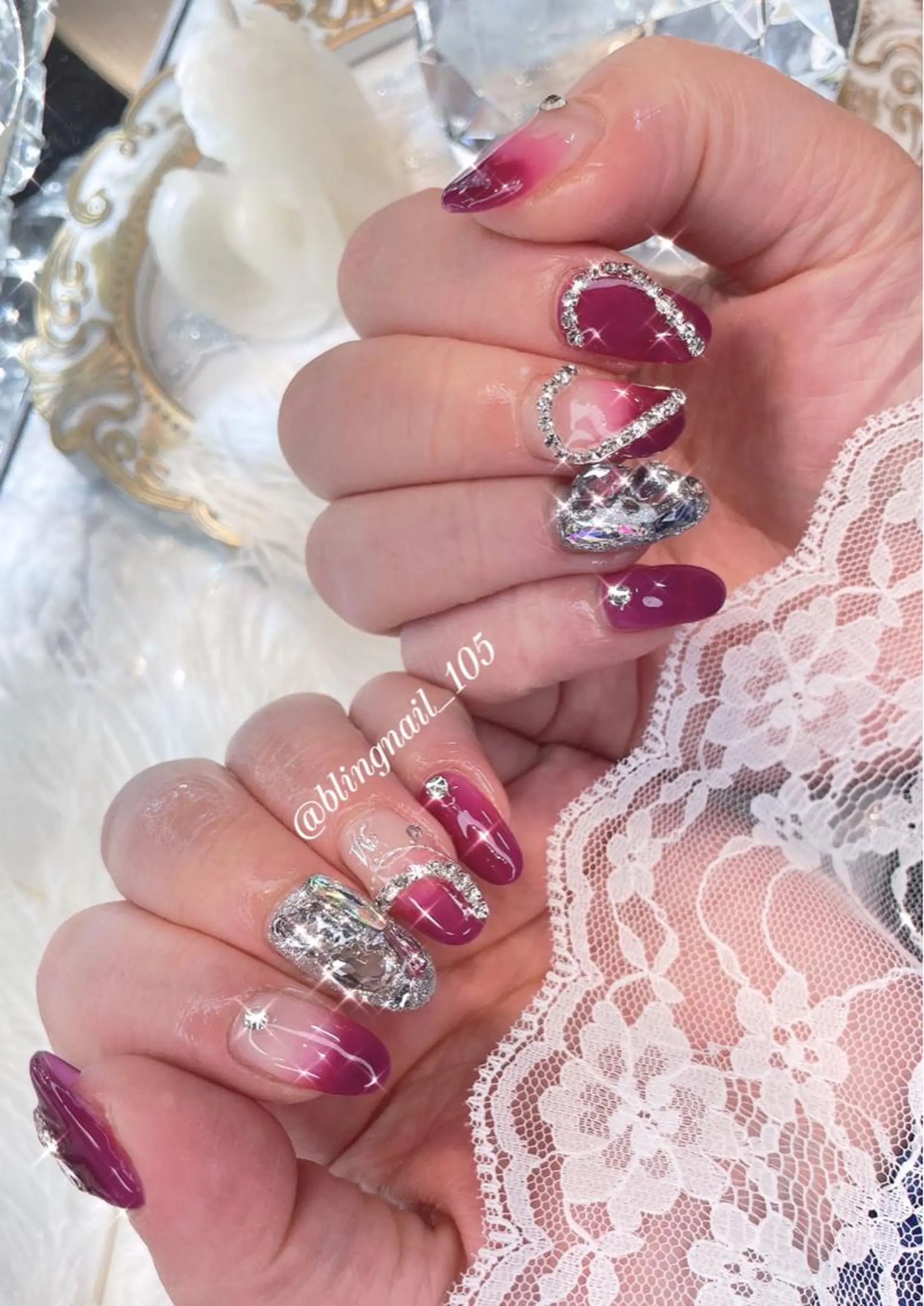 ネイル 23時まで❤︎韓国、 ワンホンネイルのネイルデザイン