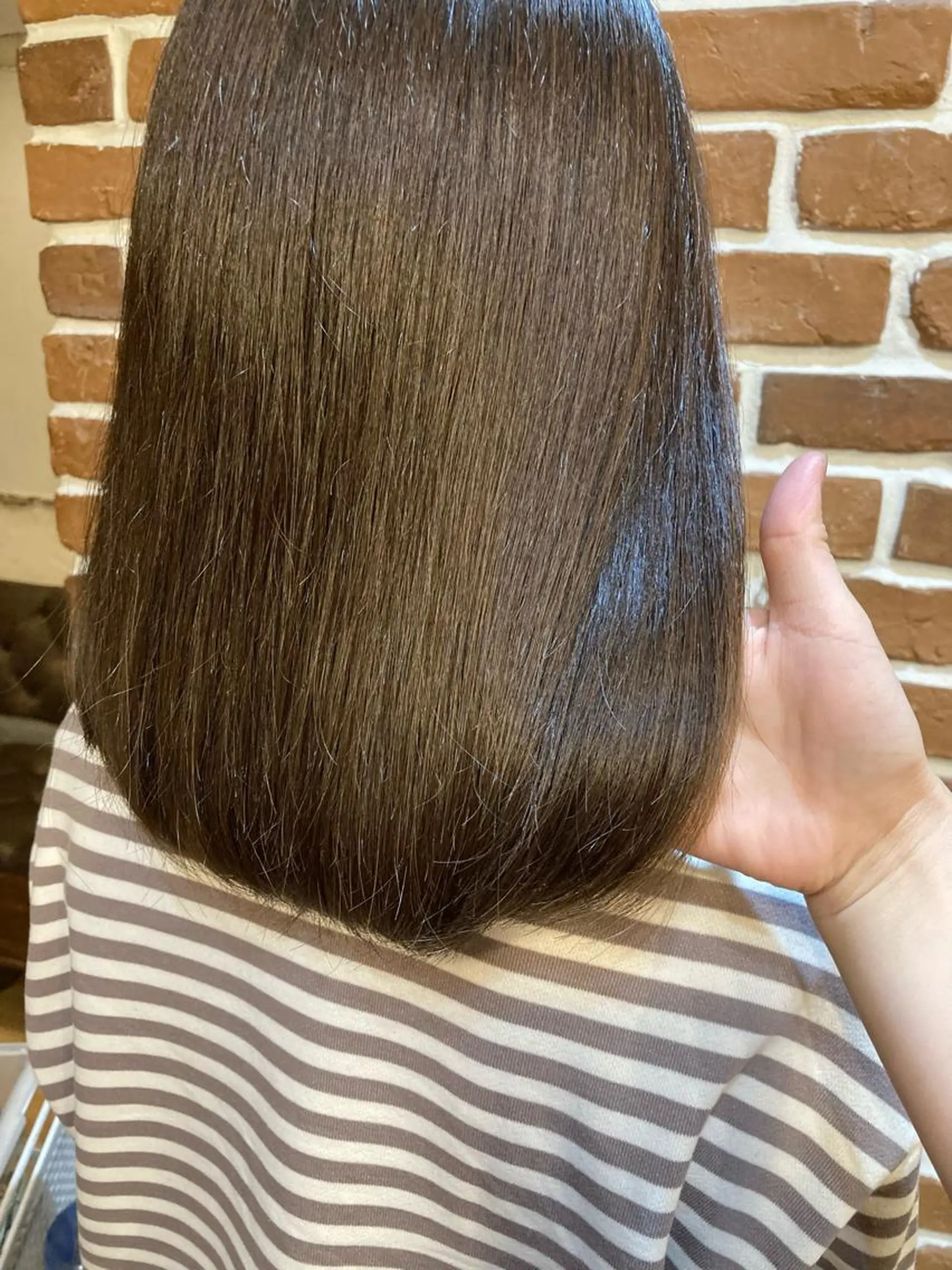 ミディアム ✨色持ちの良い艶 カラー✨蟹江真世のヘアスタイル