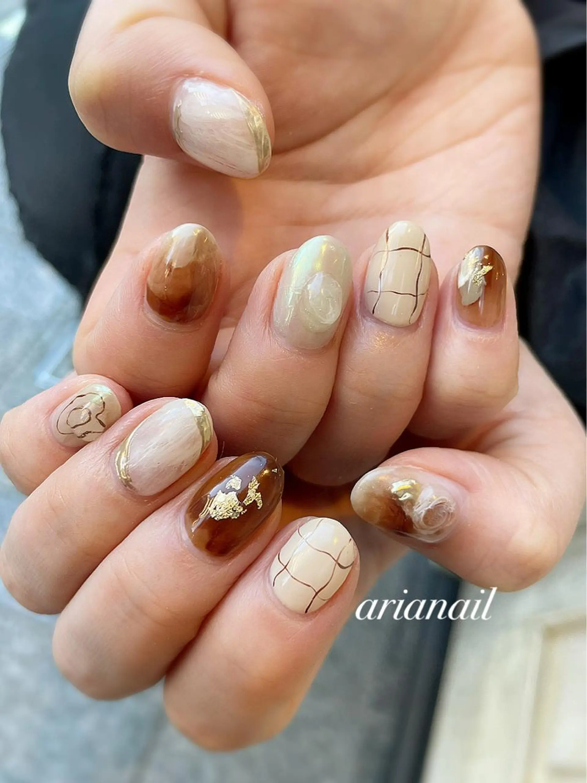 ネイル ニュアンスネイル sawasaki kotomiのネイルデザイン