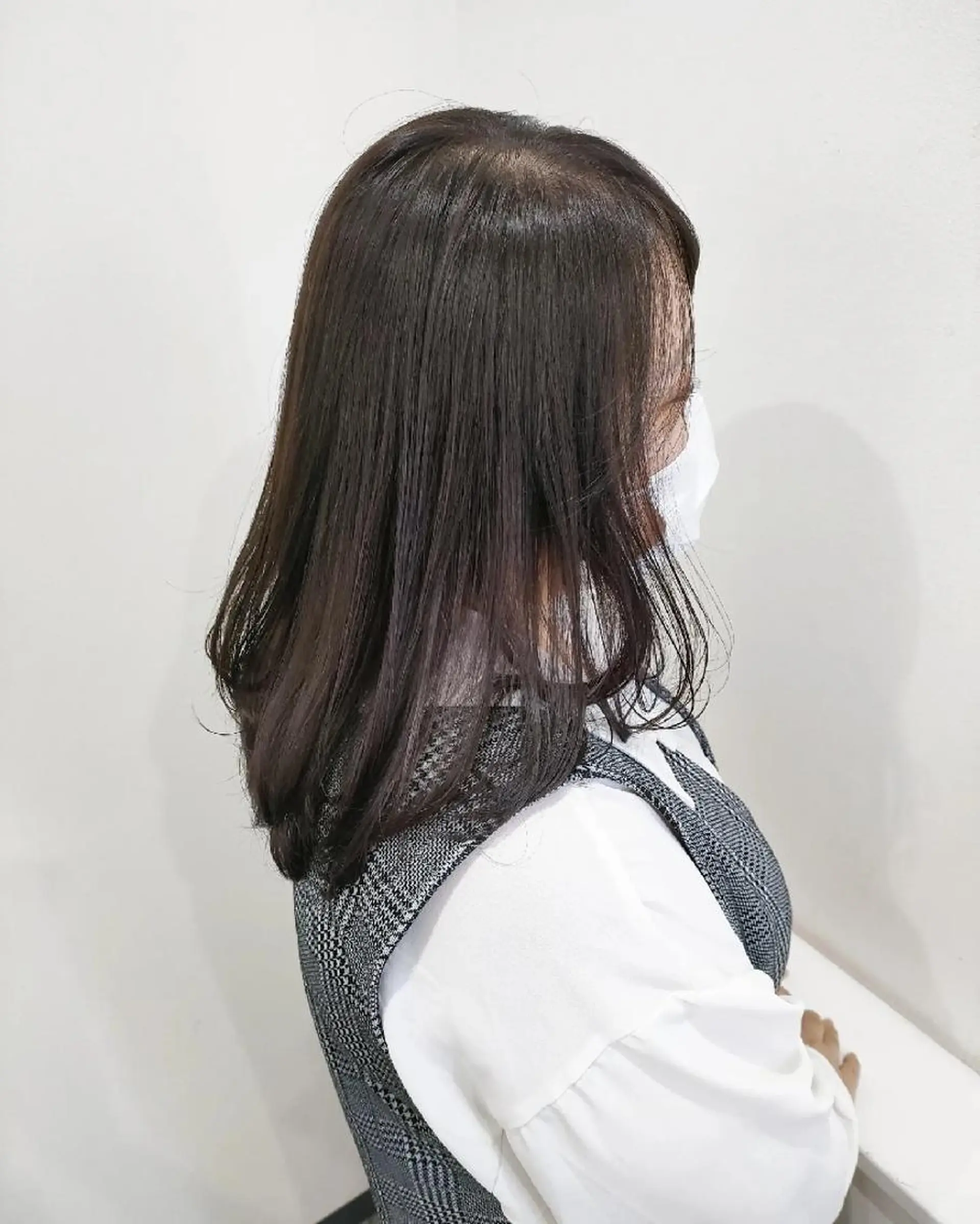 セミロング カラー カット ヘアカラー sepiage trois所属・酒井 亜希のヘアスタイル