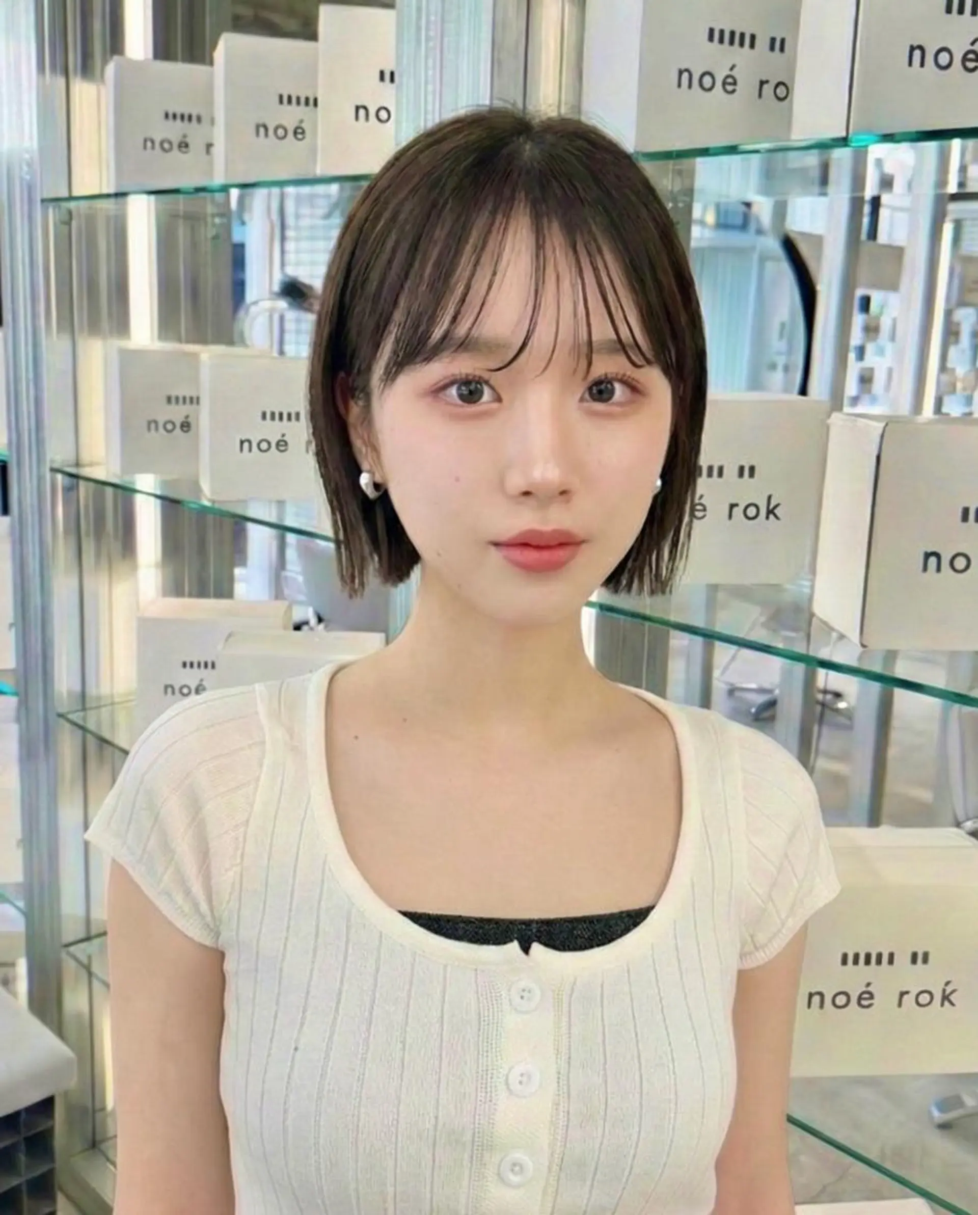 ミディアム カット ヘアカラー トリートメント 佐藤さくら🌸ボブ/ レイヤーカットのヘアスタイル