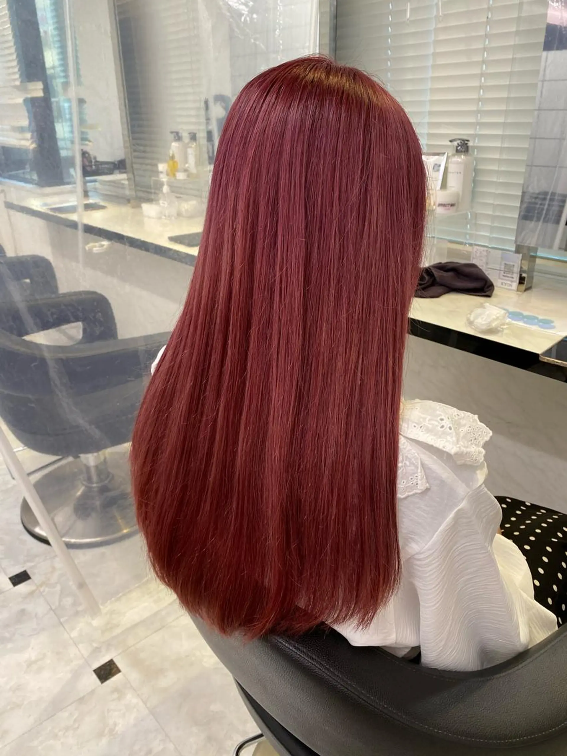 セミロング カラー ヘアアレンジ ベージュカラー ピンクカラー ピンクベージュ ダブルカラー 韓国ヘアKYONのヘアスタイル