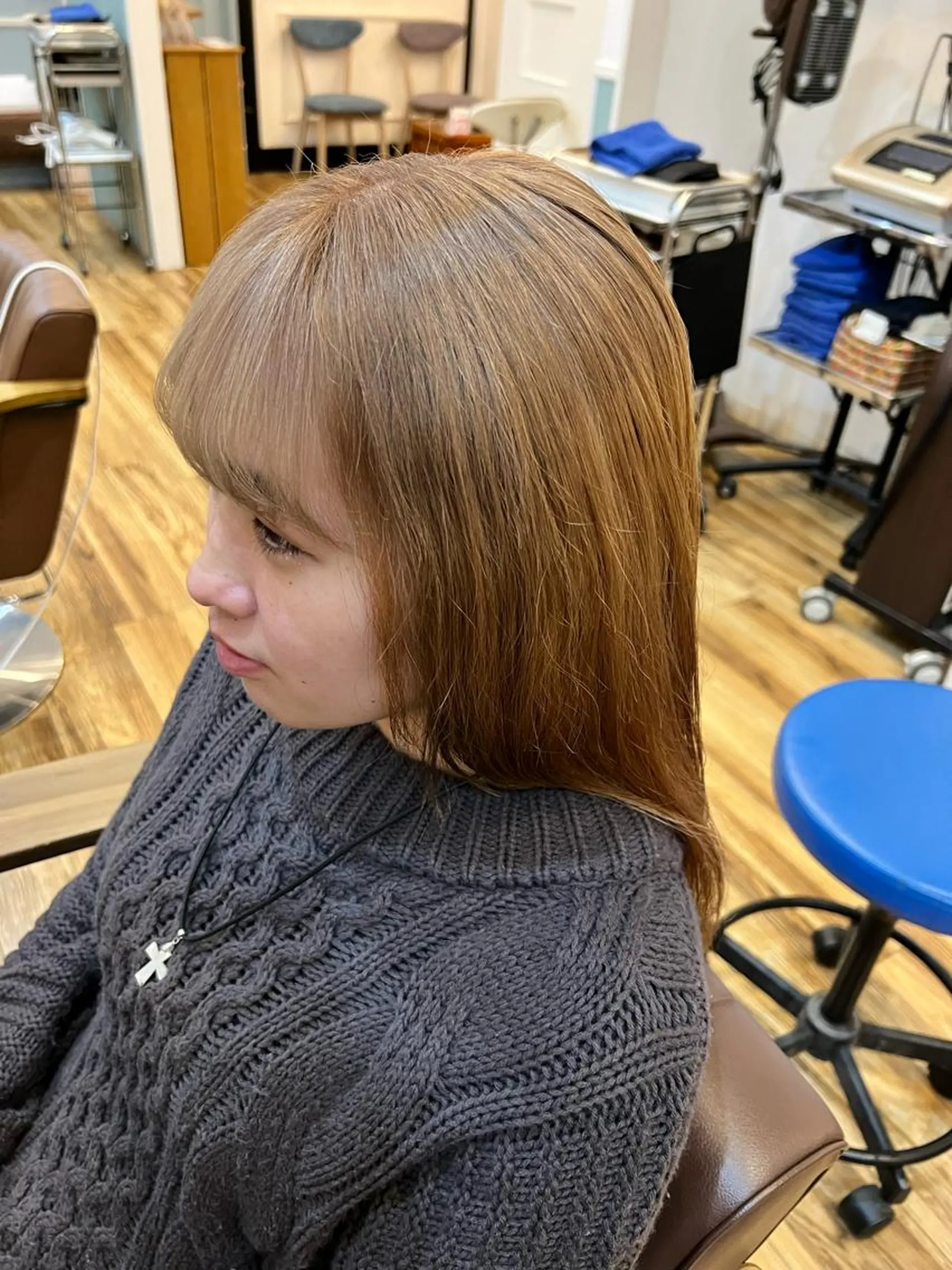 ロング カラー ベージュカラー ブリーチ 美容室Class所属・🐰ハイトーンカラー 畠山　渡🐰のヘアスタイル