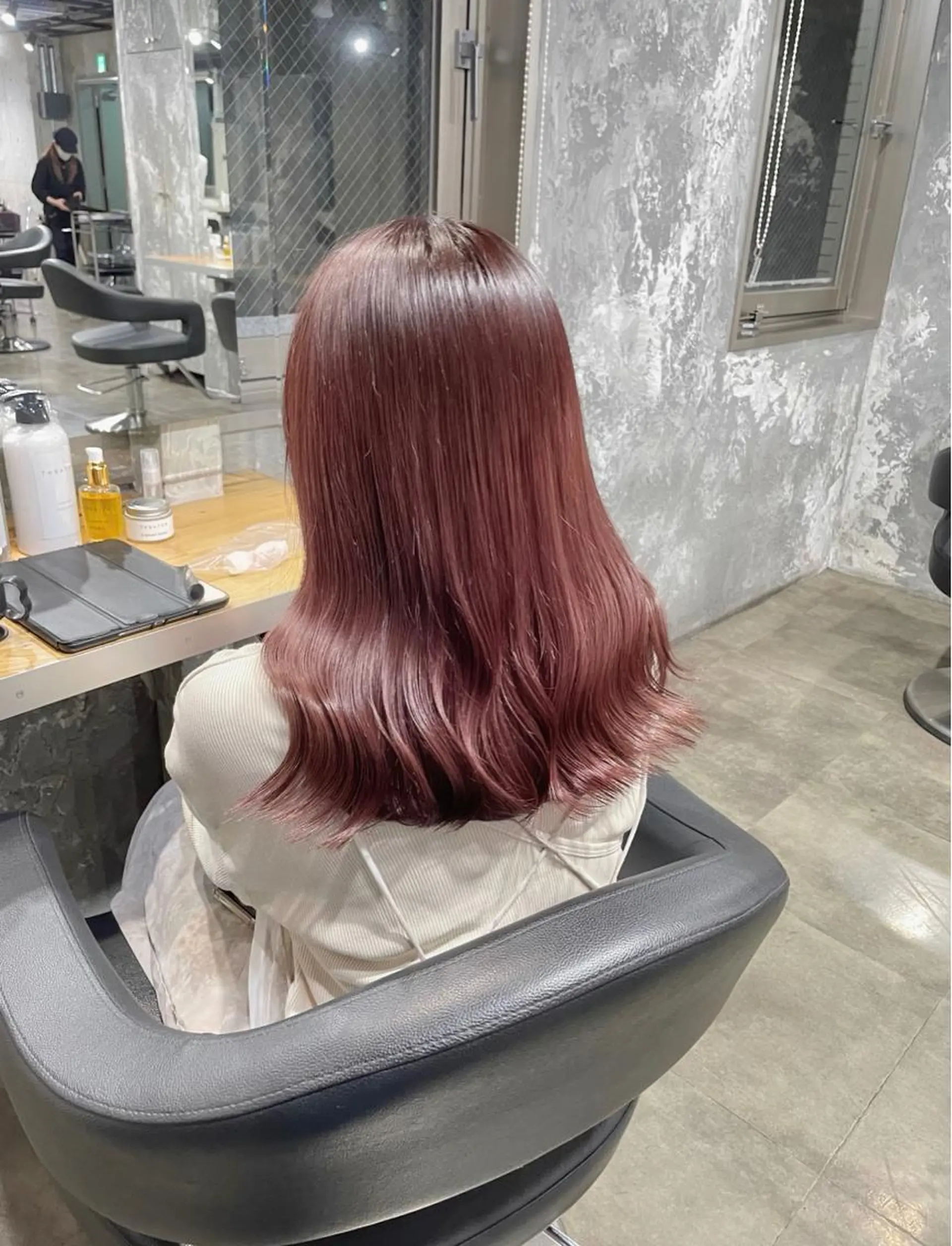 ロング カラー カット ヘアカラー トリートメント ヘッドスパ ヘアセット ベージュカラー💖 やすひろのヘアスタイル