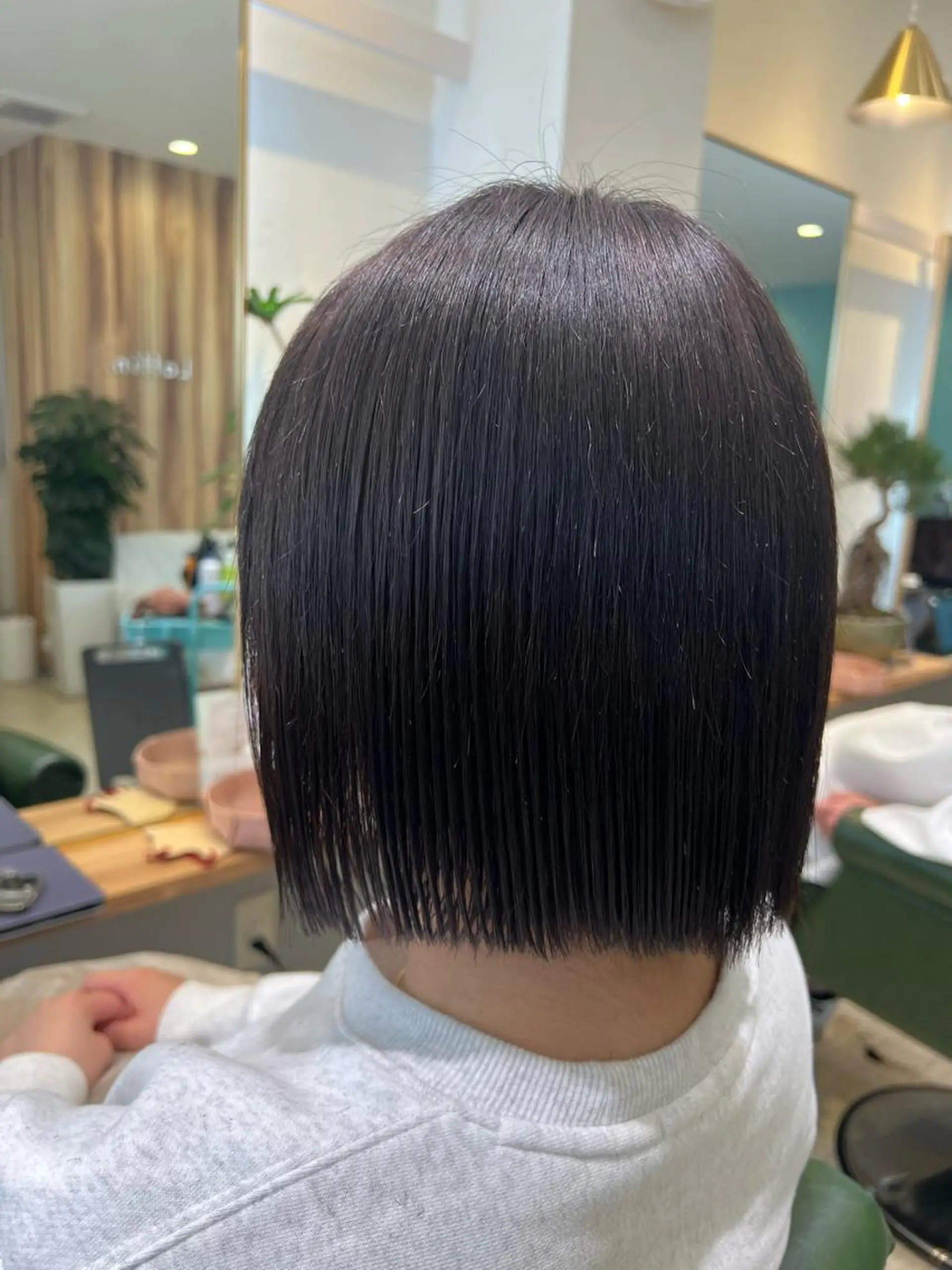 ミディアム 切りっぱなしボブ ボブ カット melca. Amiのマツエク・マツパデザイン