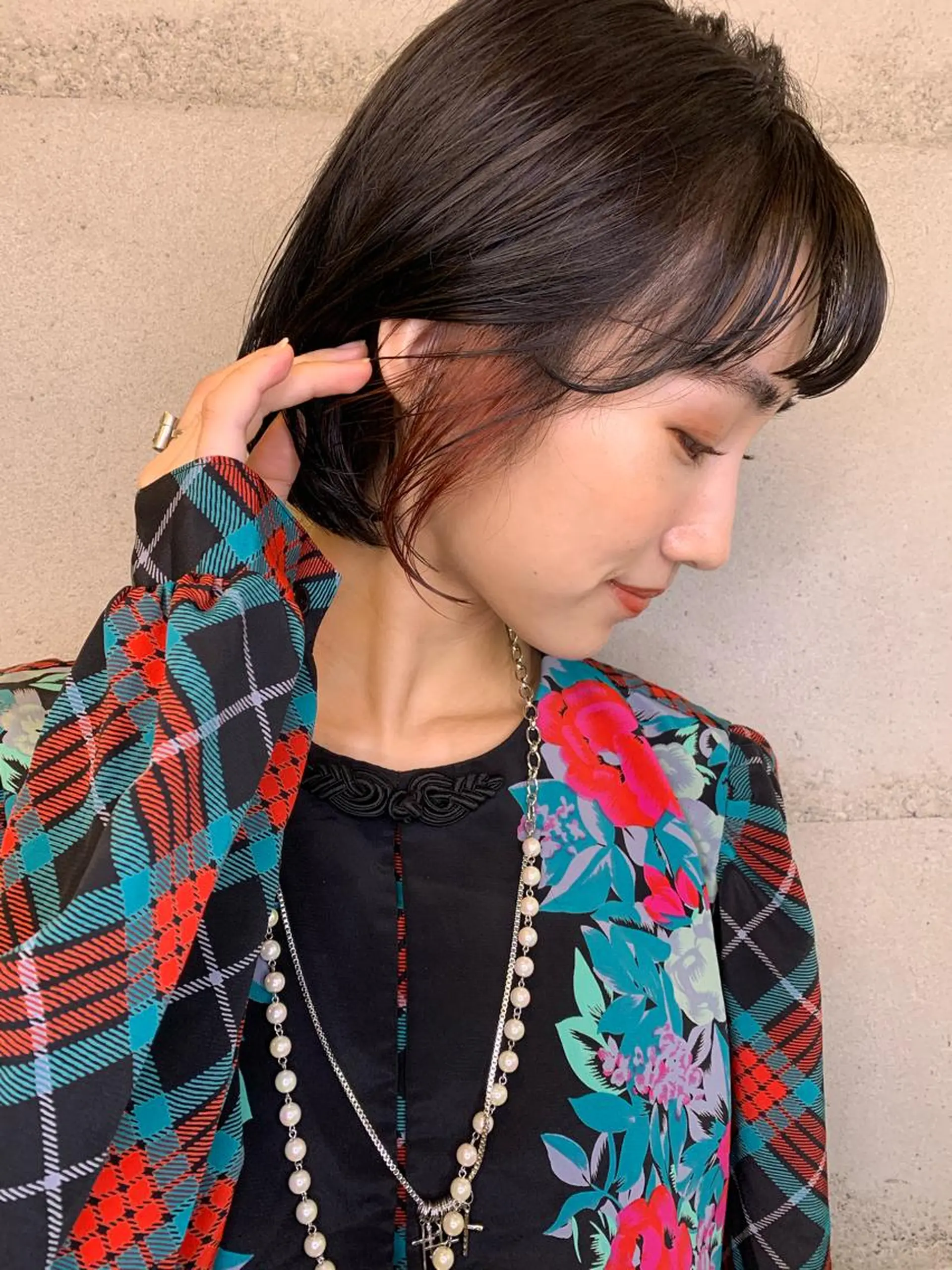 ミディアム カラー 透明感/オリーブ/ グレージュ/YUKAのヘアスタイル