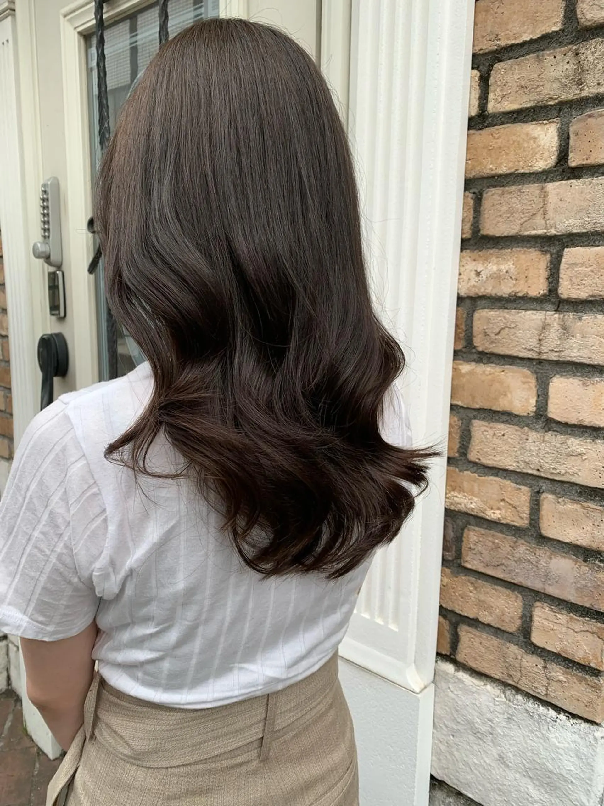 ロング カラー 透明感/オリーブ/ グレージュ/YUKAのヘアスタイル