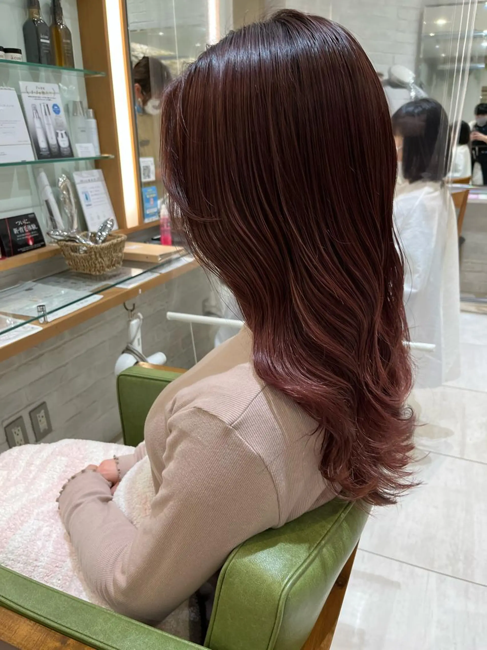 セミロング 高橋友里亜 /フリーランスのヘアスタイル