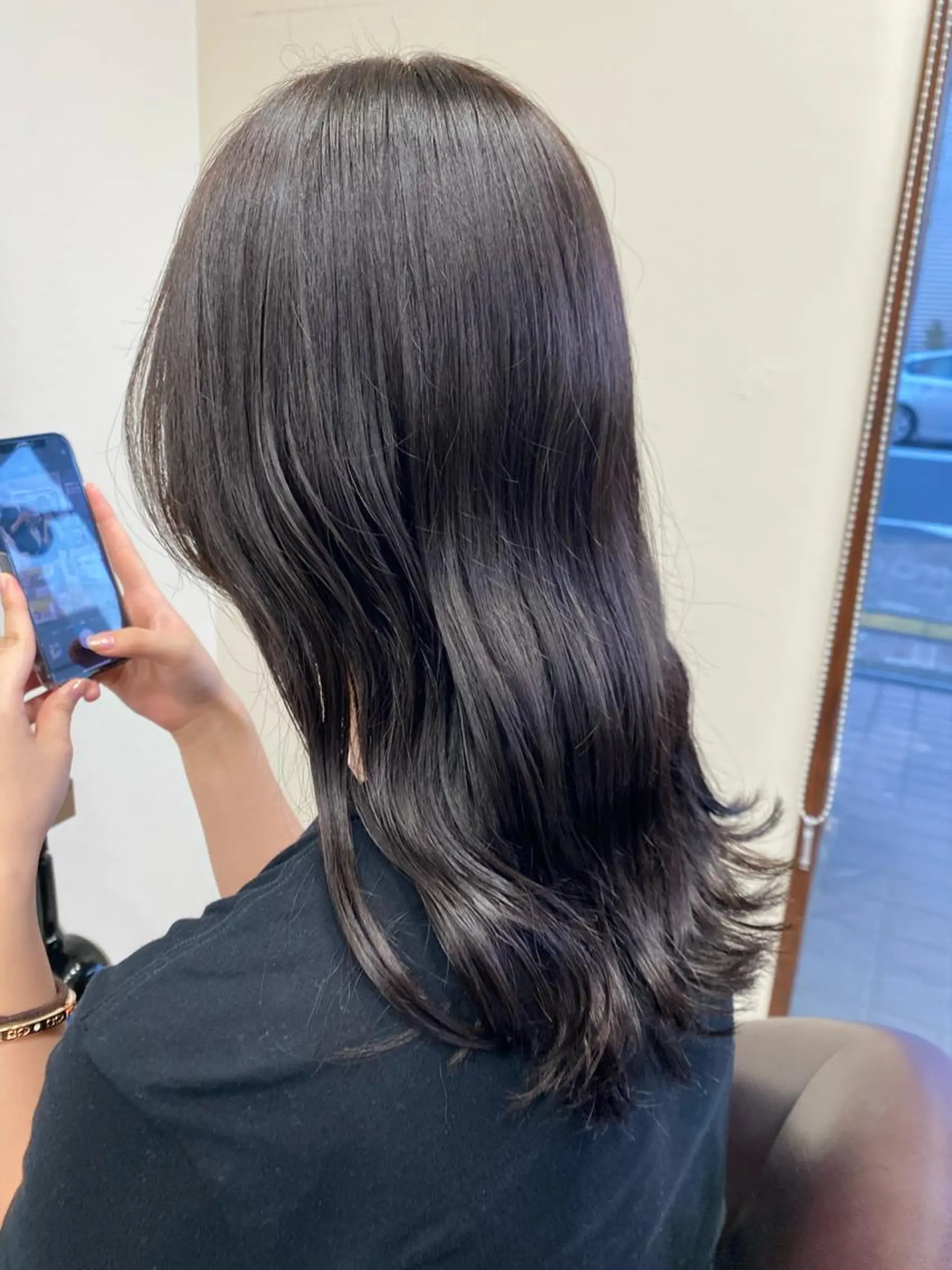 ロング 月野涼風 /レイヤーカットのヘアスタイル