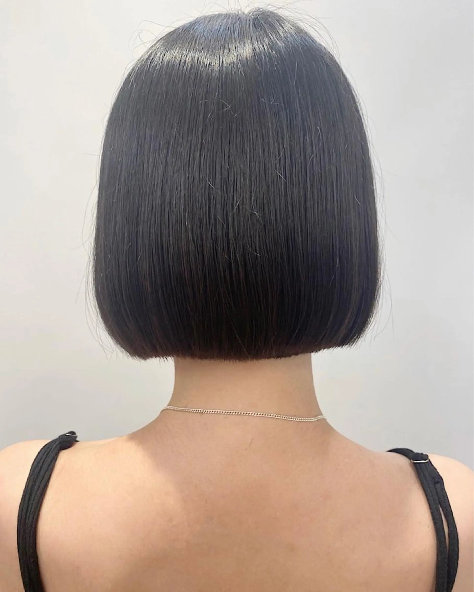 ミディアム 石山 /切りっぱなしボブのヘアスタイル