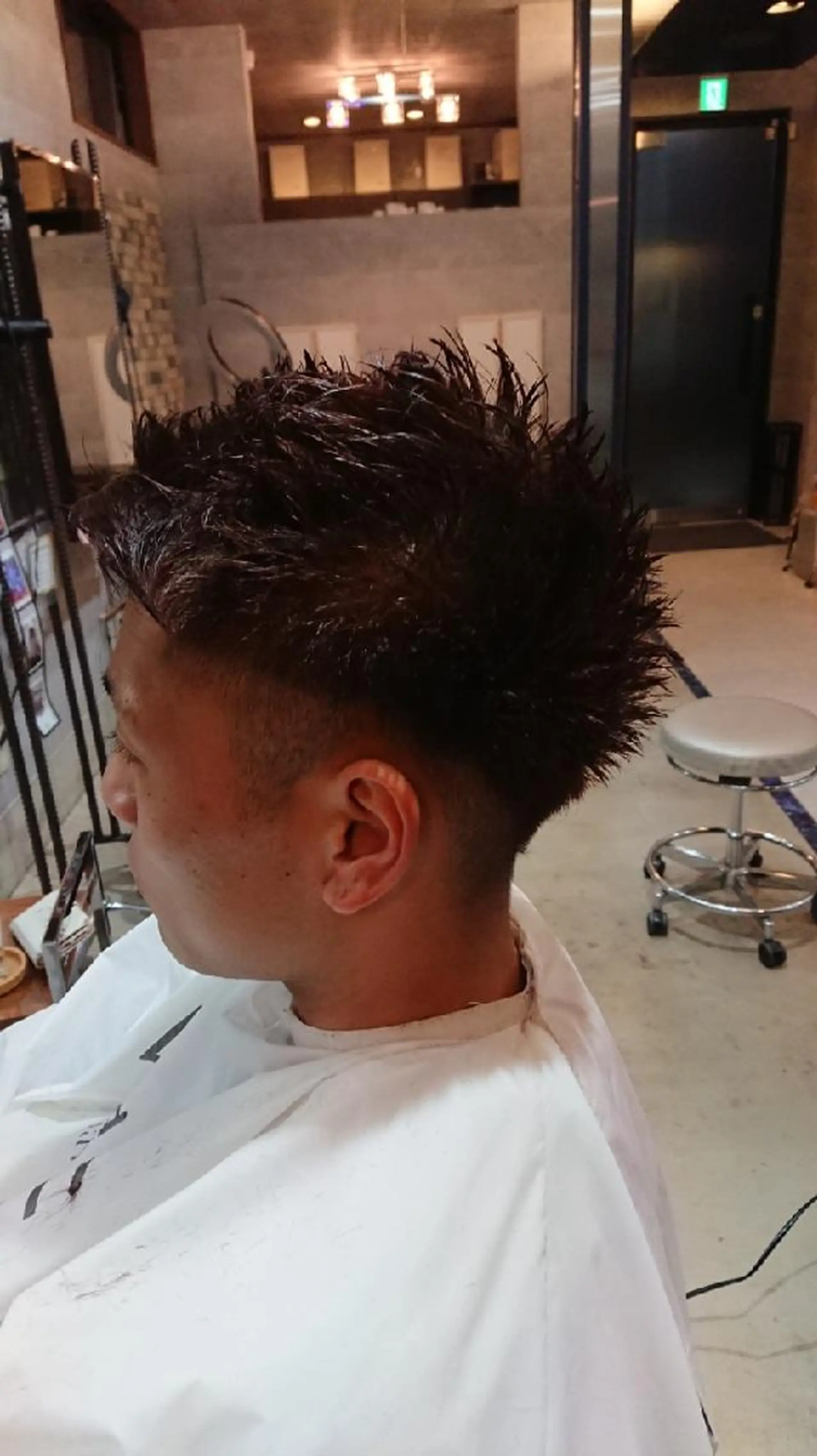 カラー メンズ 浅野  勇貴のヘアスタイル