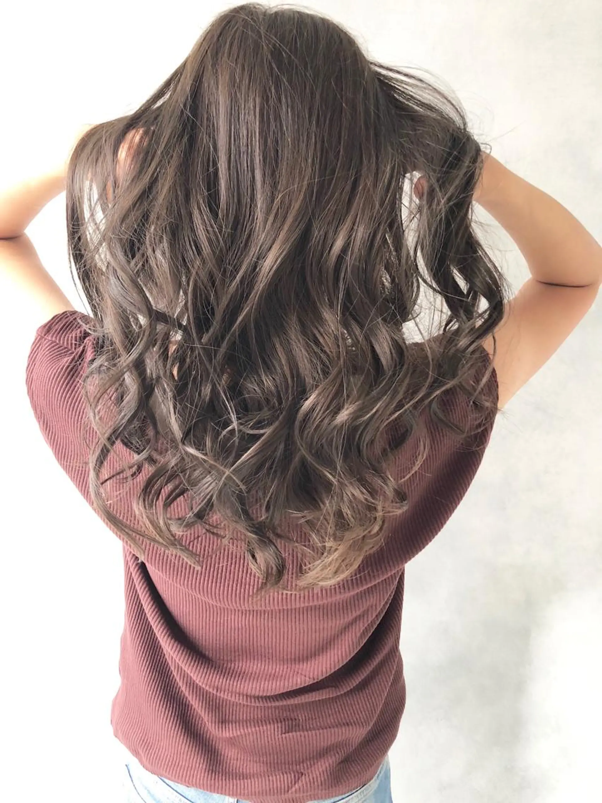 ロング 外国人風カラー ハイライト 小澤大輔 YOLO hairのヘアスタイル