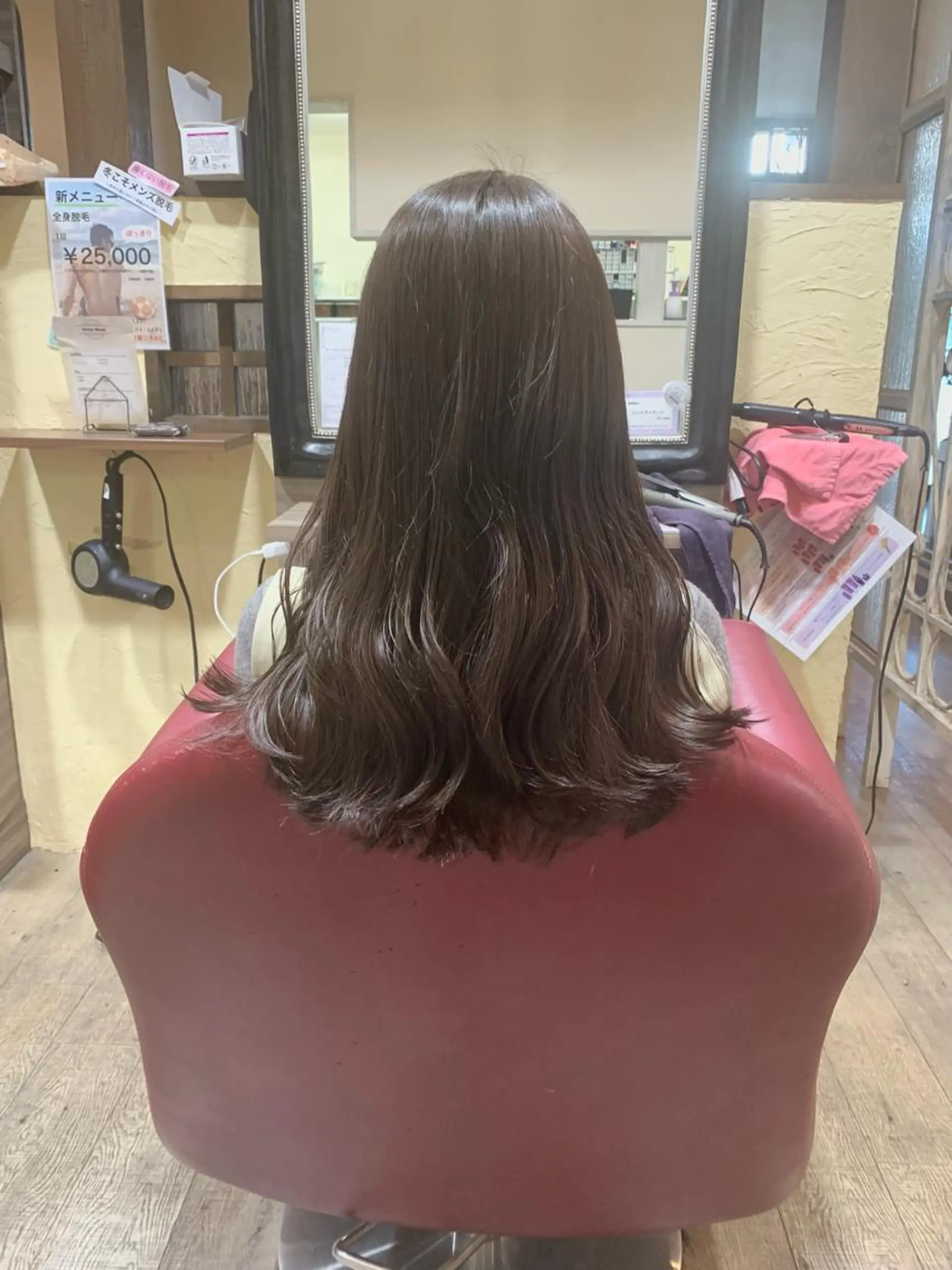 ロング カラー アッシュ 透明感カラー 韓国風ヘア レイヤーカット 💫レイヤーカット✨ 透明感カラー工藤雄大のヘアスタイル