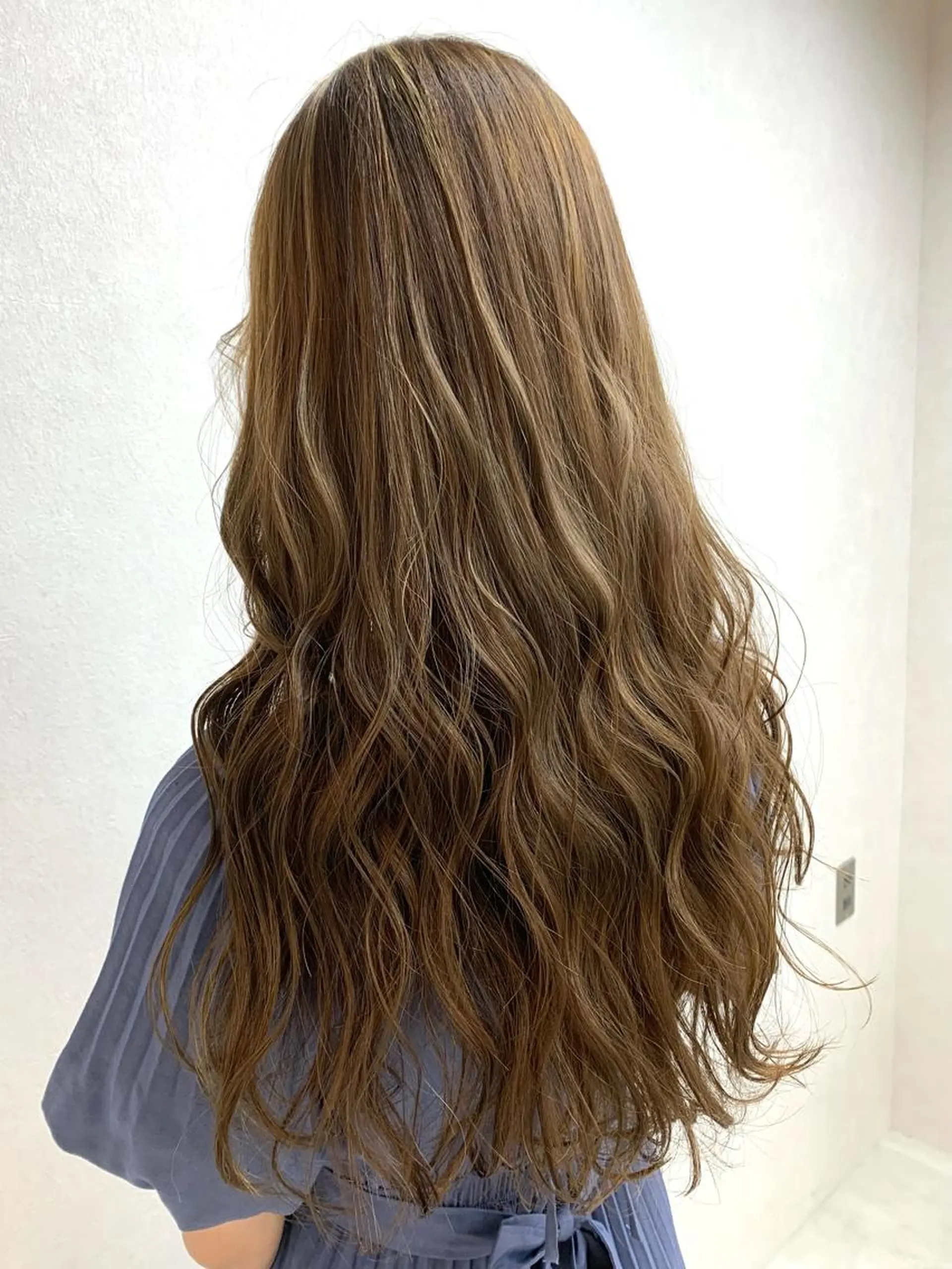 ロング ハイライト HARUKA🍒 toccaのヘアスタイル