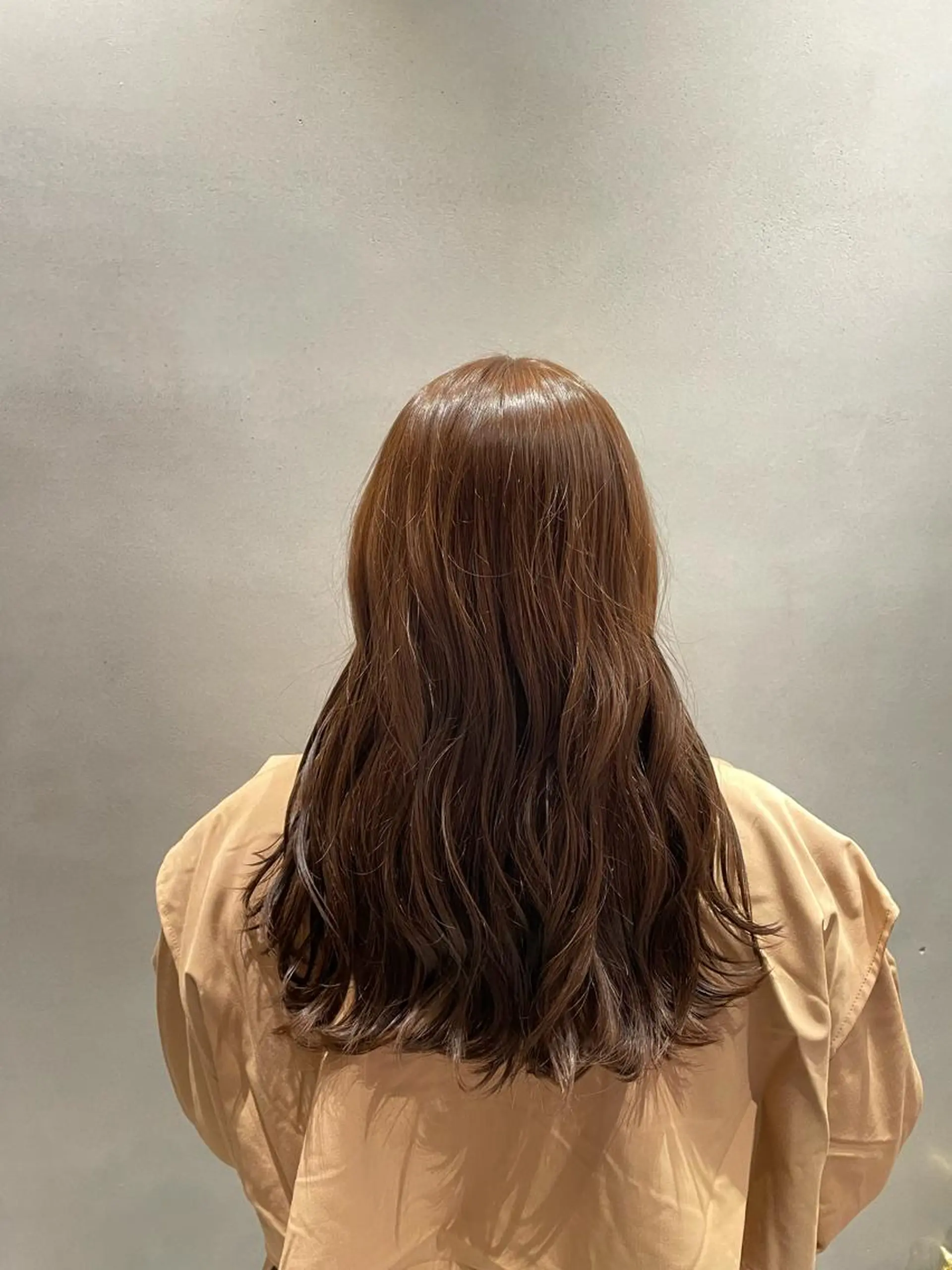 ロング カラー ベージュカラー ブリーチ 透明感カラー ブリーチなしカラー 森 遥菜のヘアスタイル