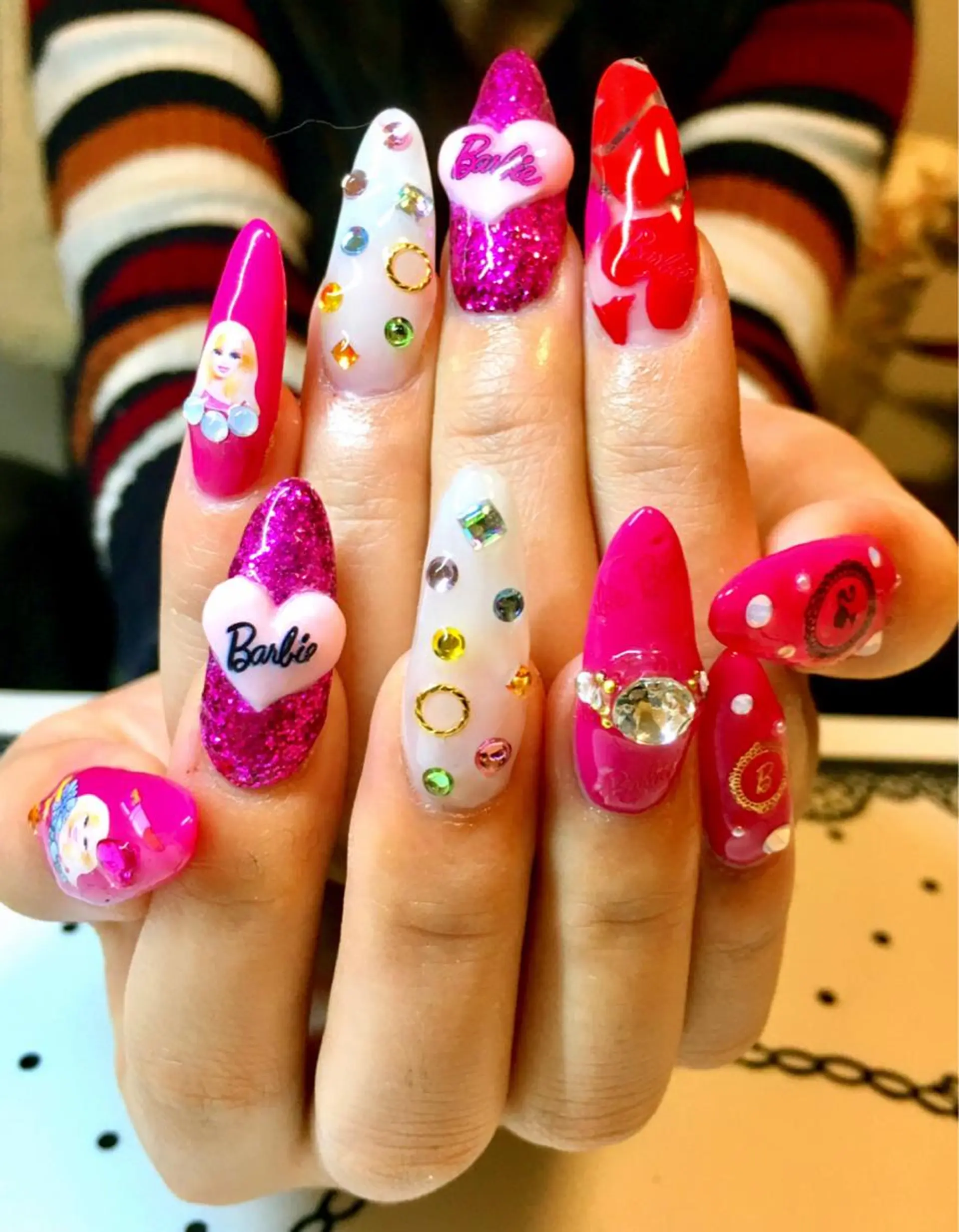 ネイル ジェルネイル スカルプネイル nailsalon sugarr所属・nailist cocoのネイルデザイン