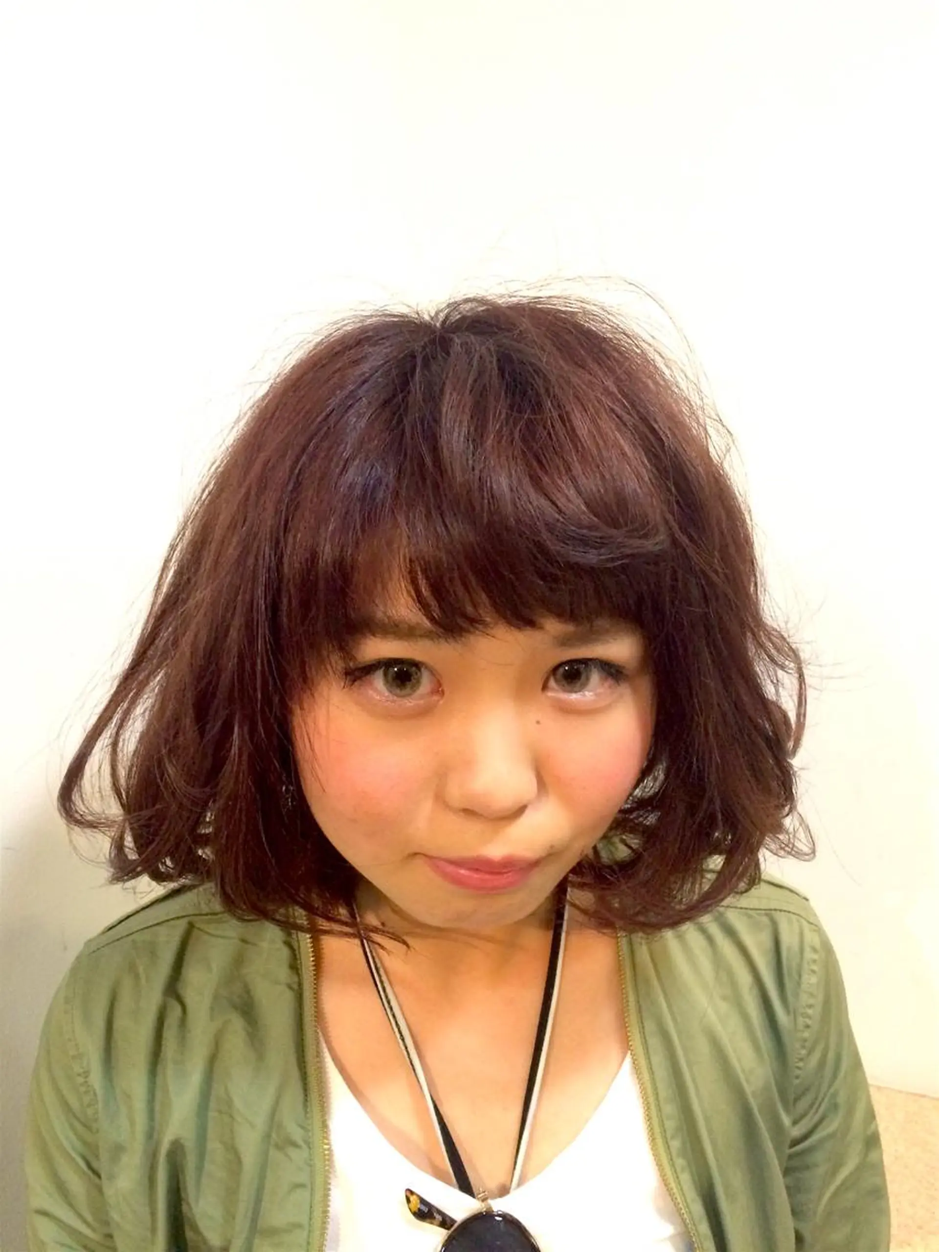 ショート ミディアム カラー 大木 拓瑞のヘアスタイル