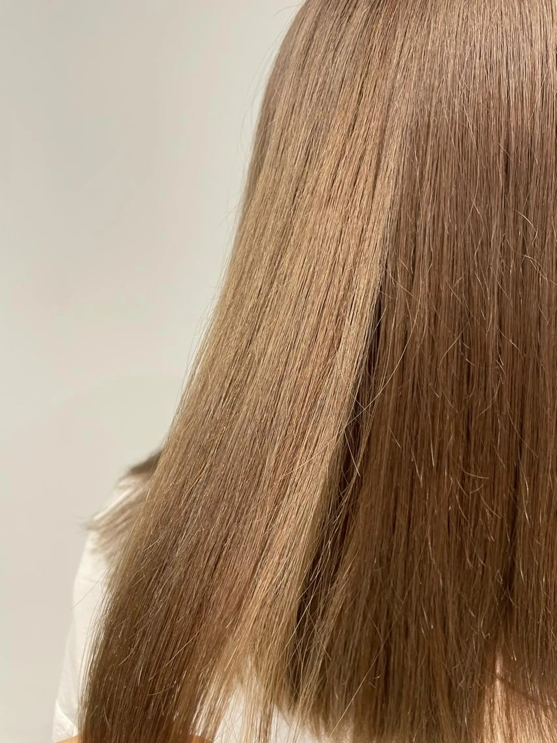 ロング カラー ベージュカラー 縮毛矯正 SHEA.学芸大学所属・一箭 恵梧/ロングヘアのヘアスタイル