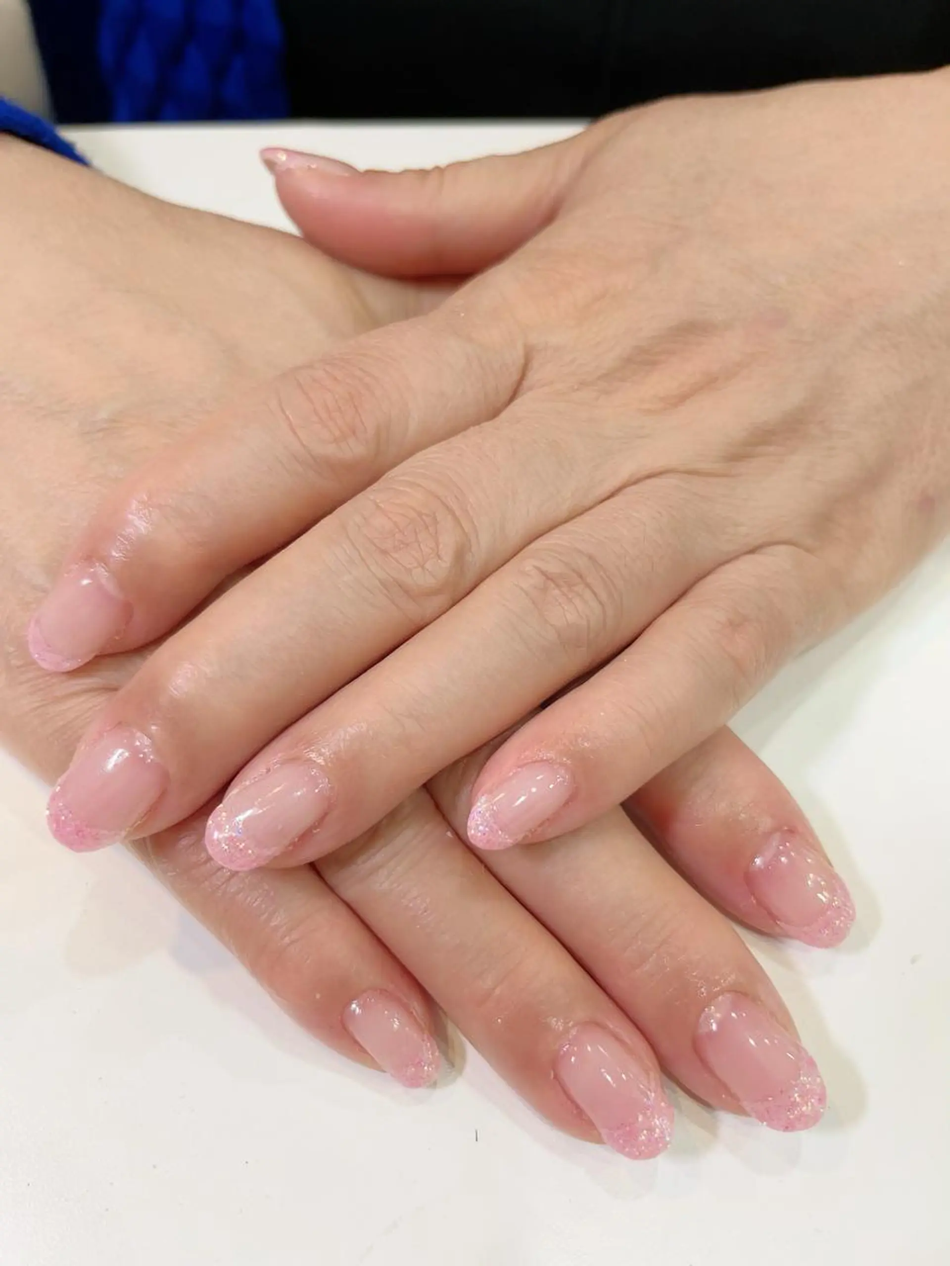 ネイル フレンチネイル キラキラネイル ラメ(グリッター) シンプルネイル ハンドネイル ハンドケア LAZO所属・あおやぎ ゆきこのネイルデザイン