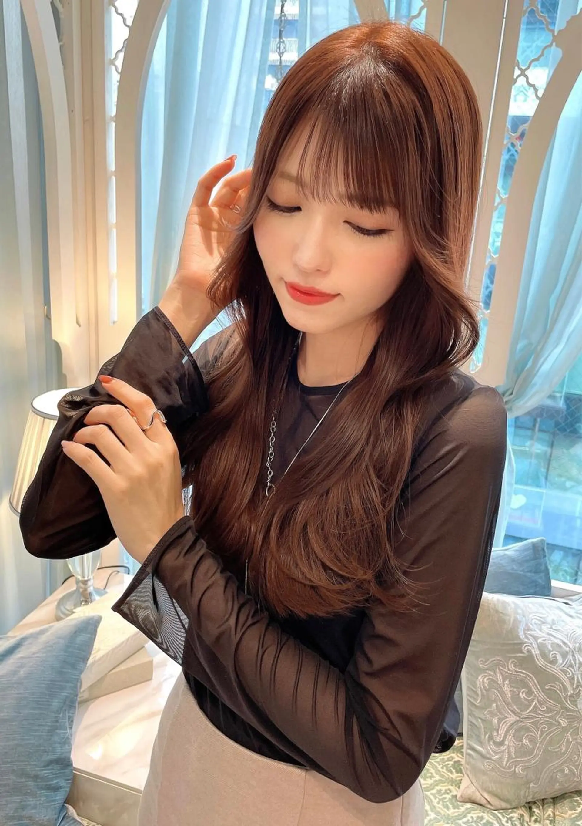 セミロング カラー ベージュカラー 黒髪 ブリーチ ブルーカラー ブルーブラック カット ヘアカラー トリートメント 木屋元一/透明感 /レイヤー/顔まわりのヘアスタイル