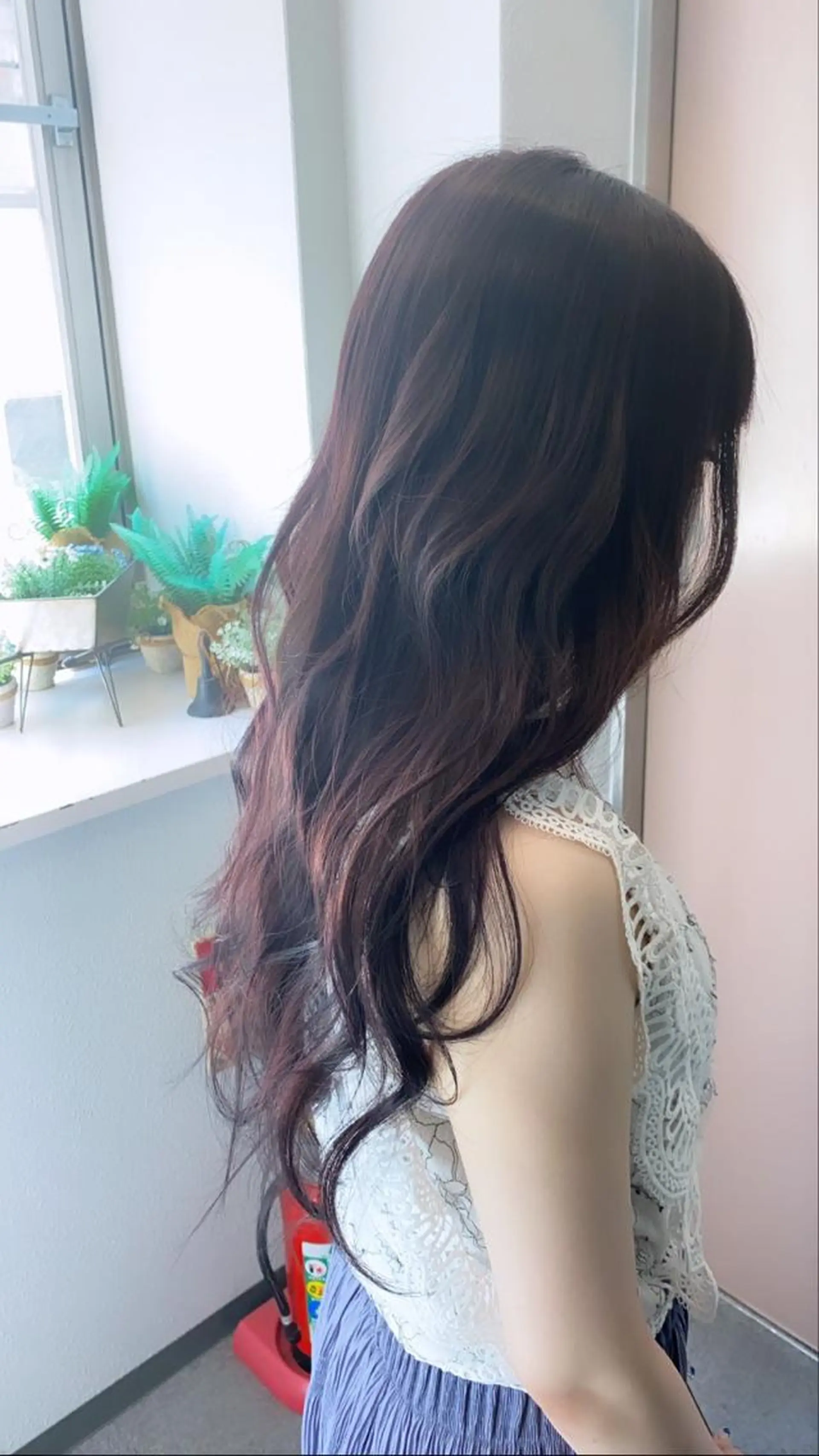 カラー La fith hair letter所属・西山 花のヘアスタイル