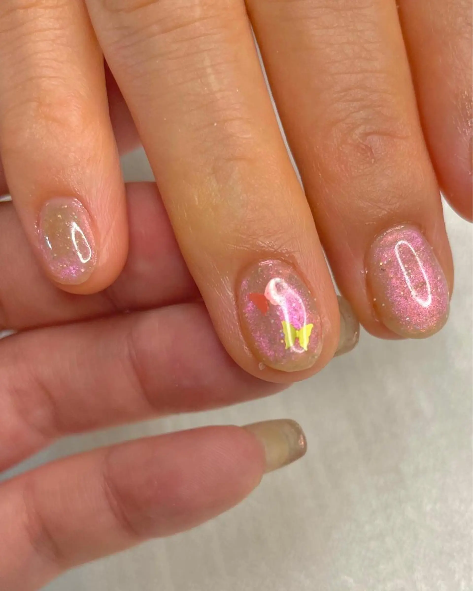 ネイル オーロラネイル クリアネイル マグネットネイル ピンク Ri-e's nailのネイルデザイン