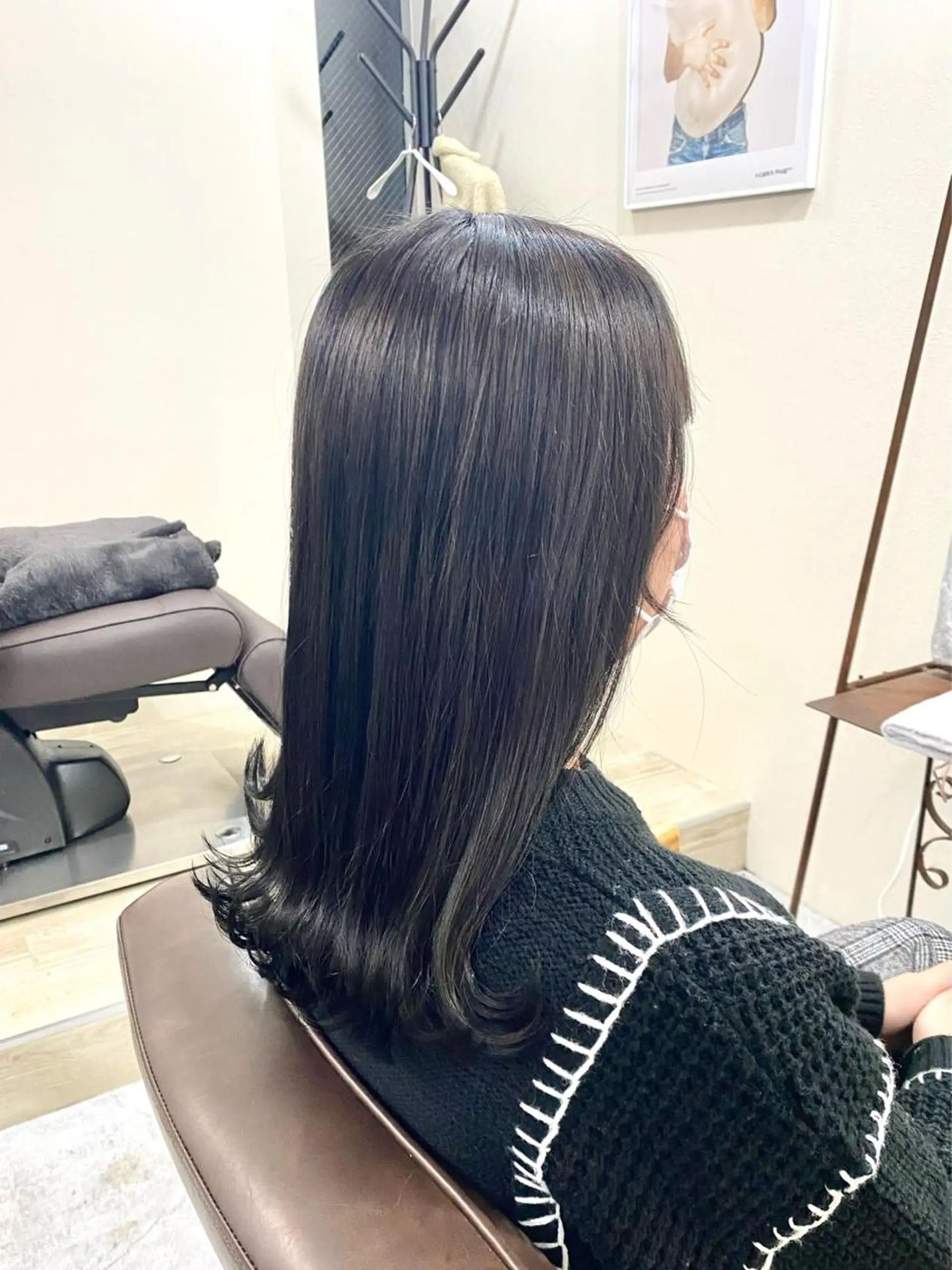 セミロング カラー ブラウンカラー ダークブラウン ▷SAN   KAKU所属・長岡 俊樹のヘアスタイル