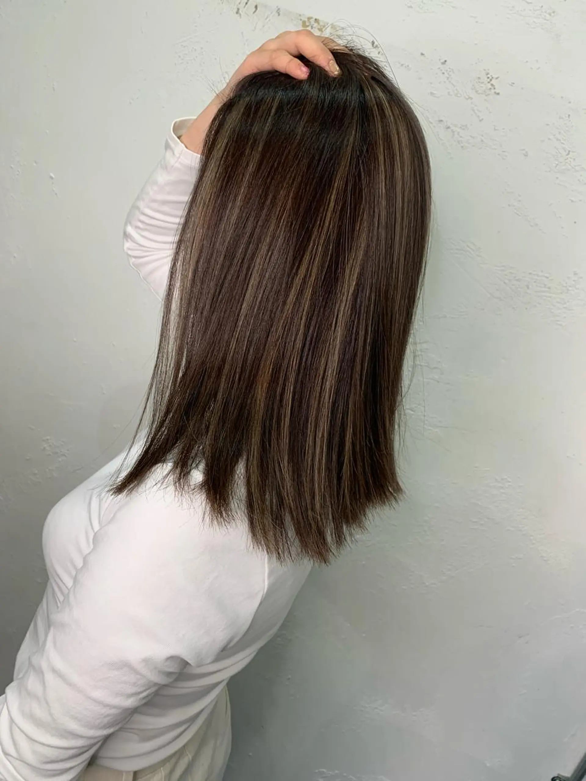 ミディアム 大内 志穂のヘアスタイル