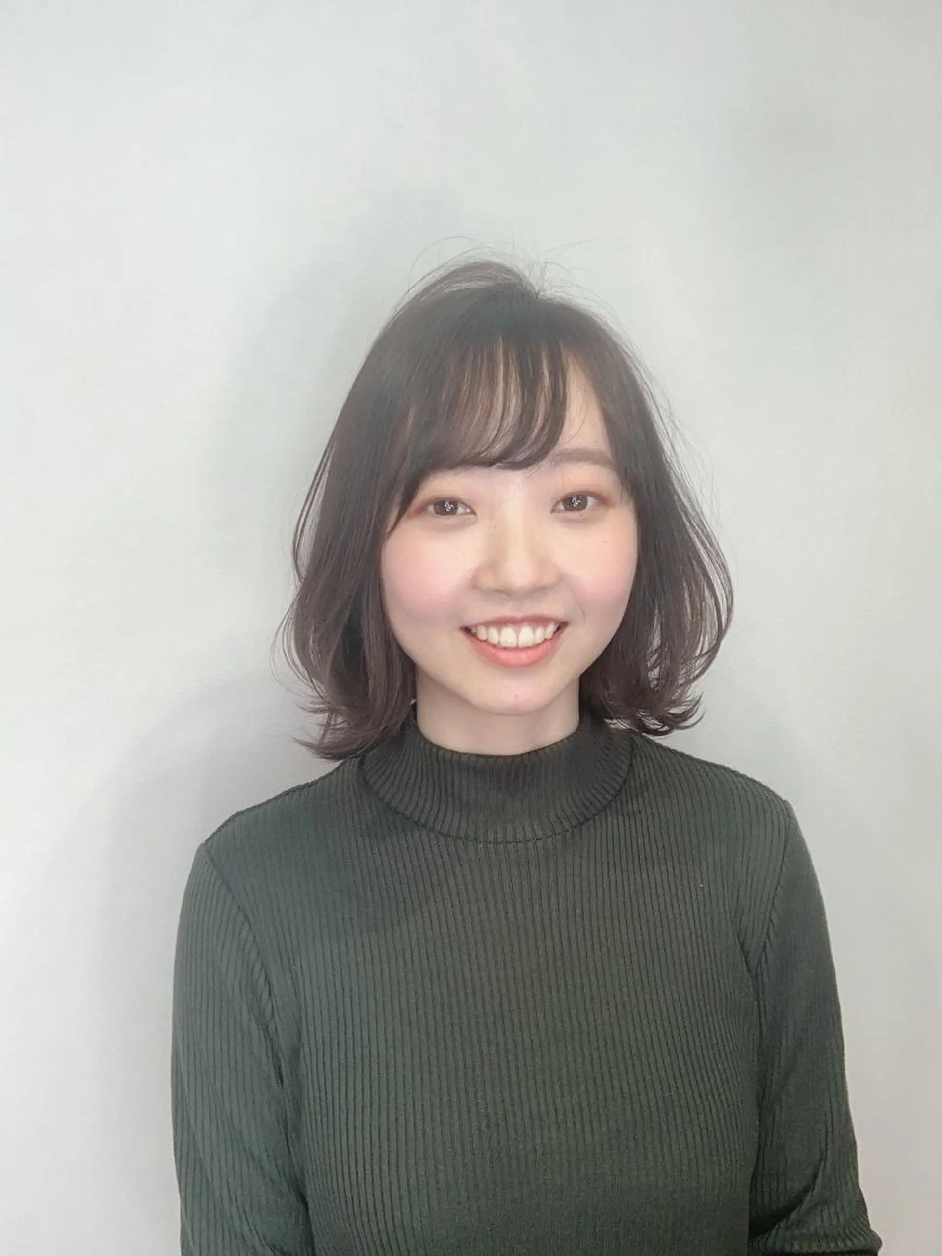 ミディアム ルレイル　シェアサロン所属・坪井 彰吾のヘアスタイル