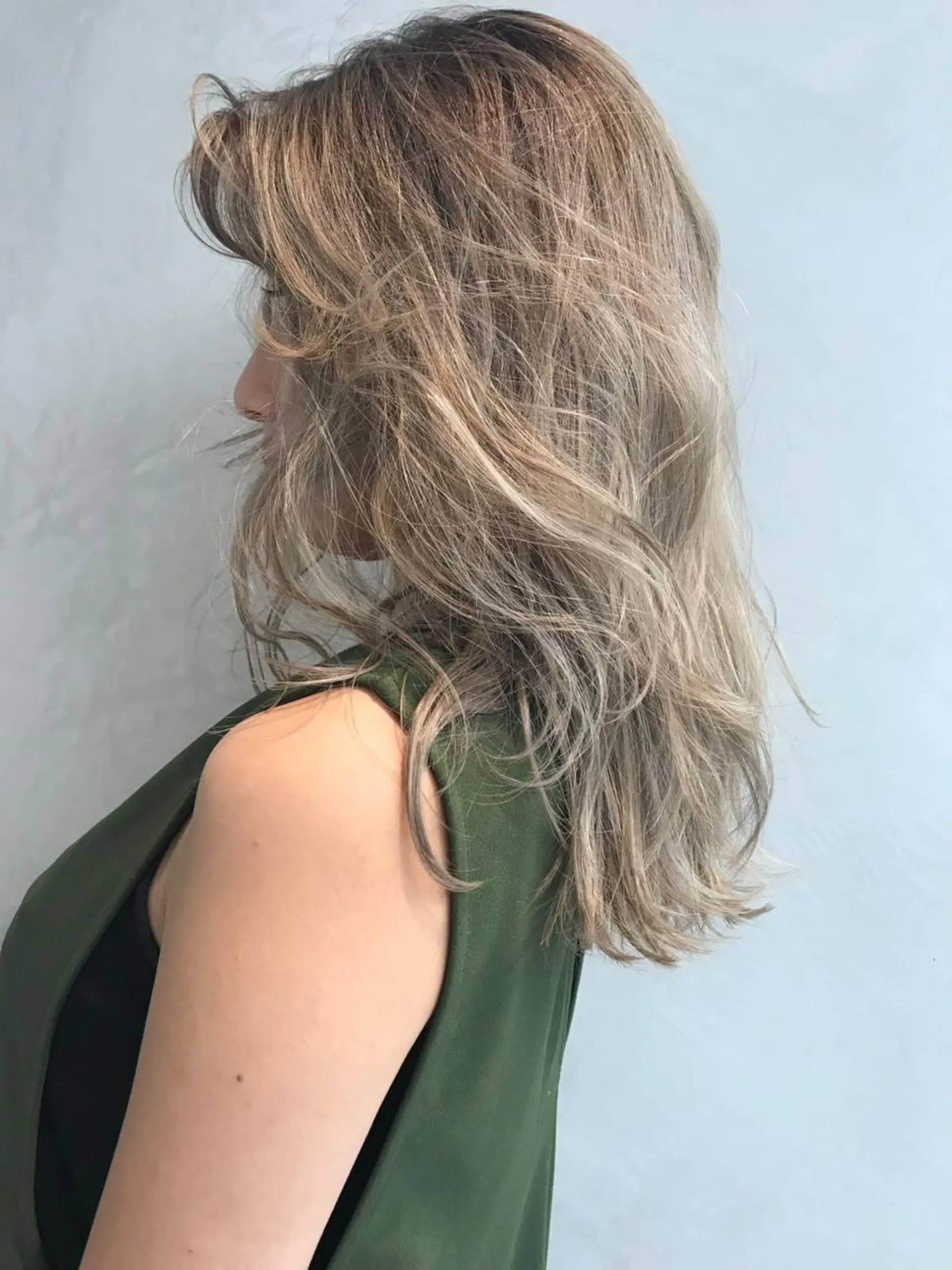 セミロング 垢抜けのプロ🪄 honoのヘアスタイル