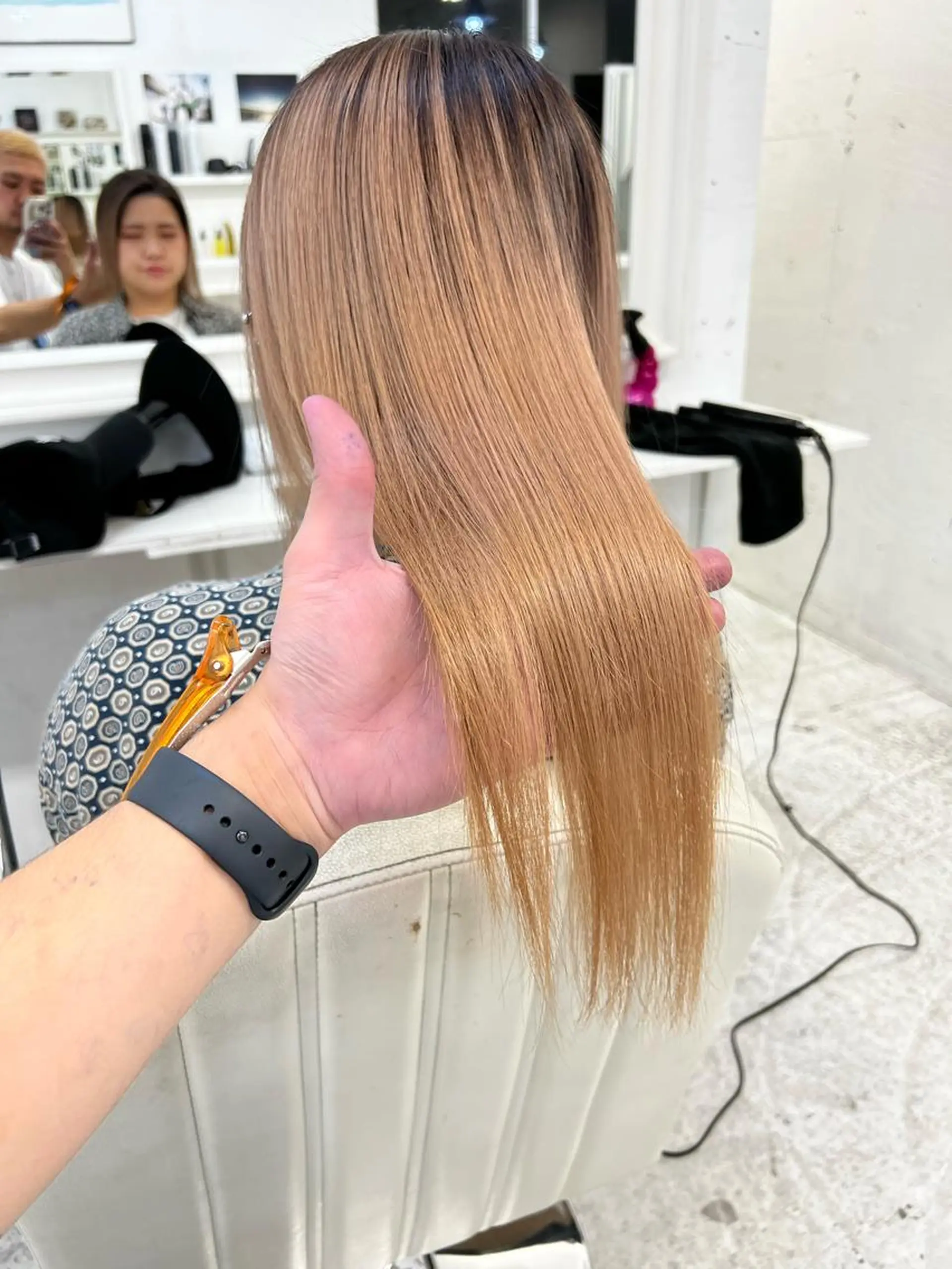 ロング パーマ 酸性ストレート ストレートパーマ ダメージレスブリーチ /艶髪/横須賀智也のヘアスタイル