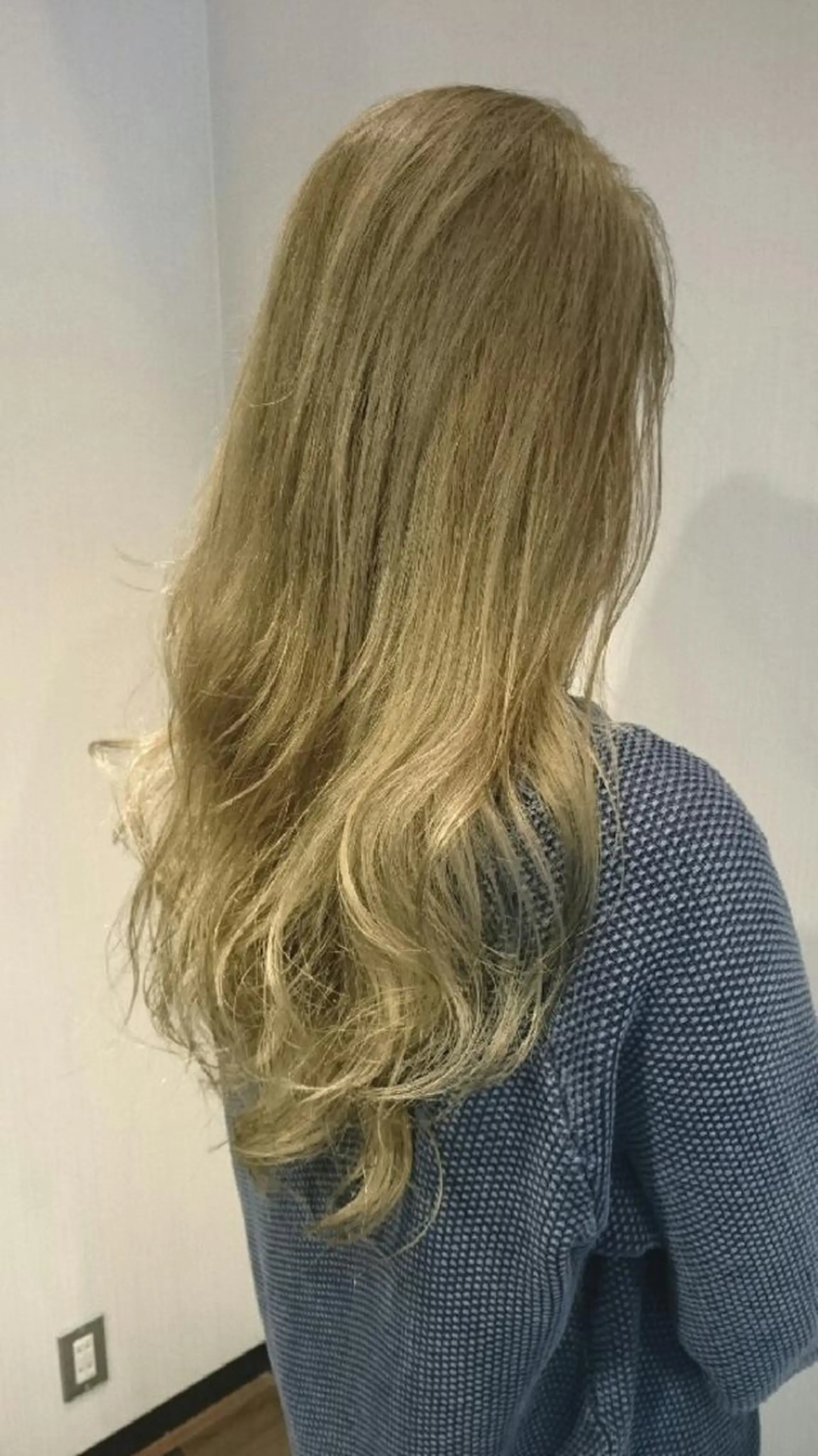 ロング カラー ブリーチ ダブルカラー 外国人風カラー ヘアカラー ◎モチマル チアキ◎のヘアスタイル