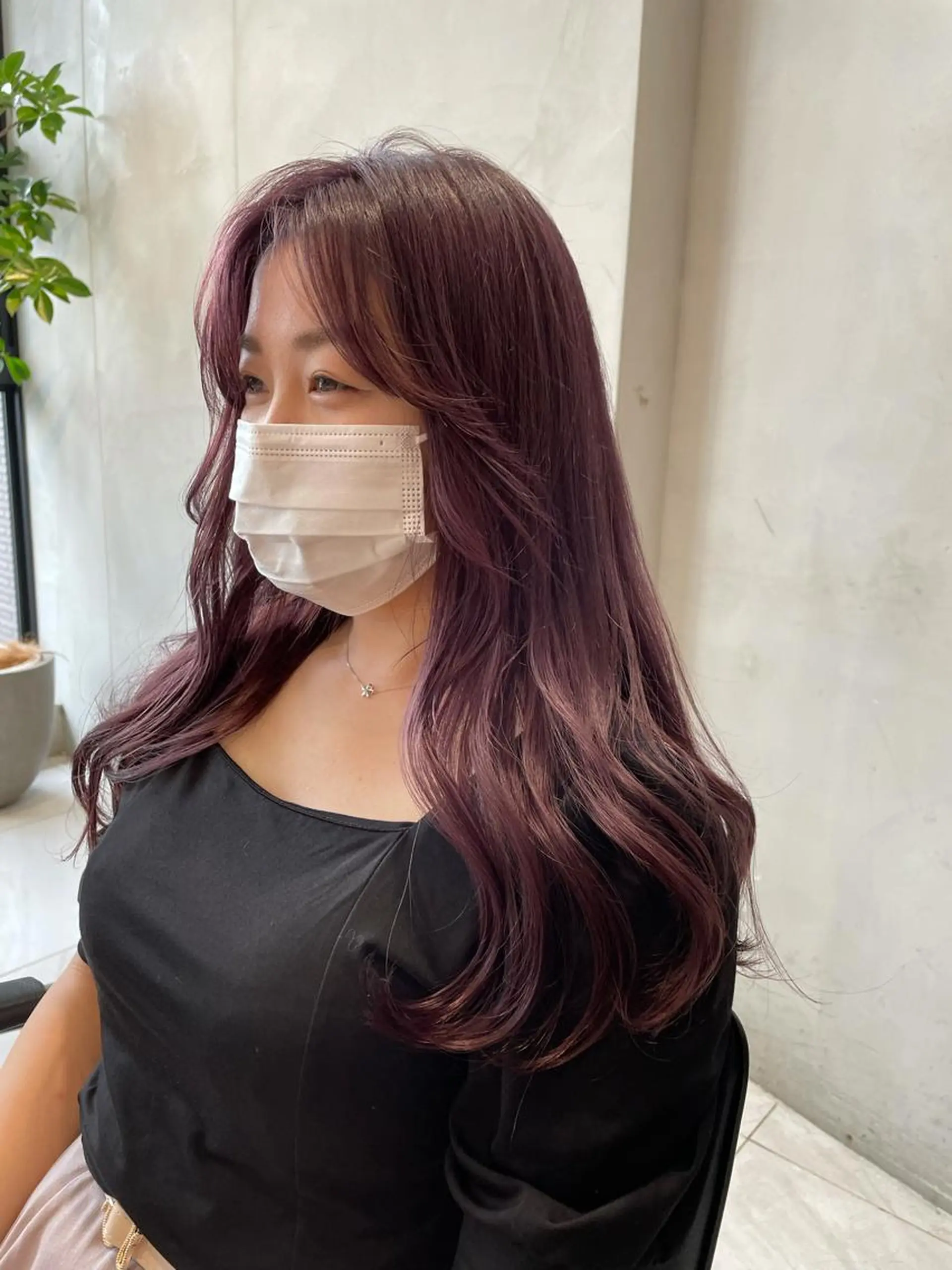 セミロング カラー 圧倒的透明感カラー nana🦕のヘアスタイル