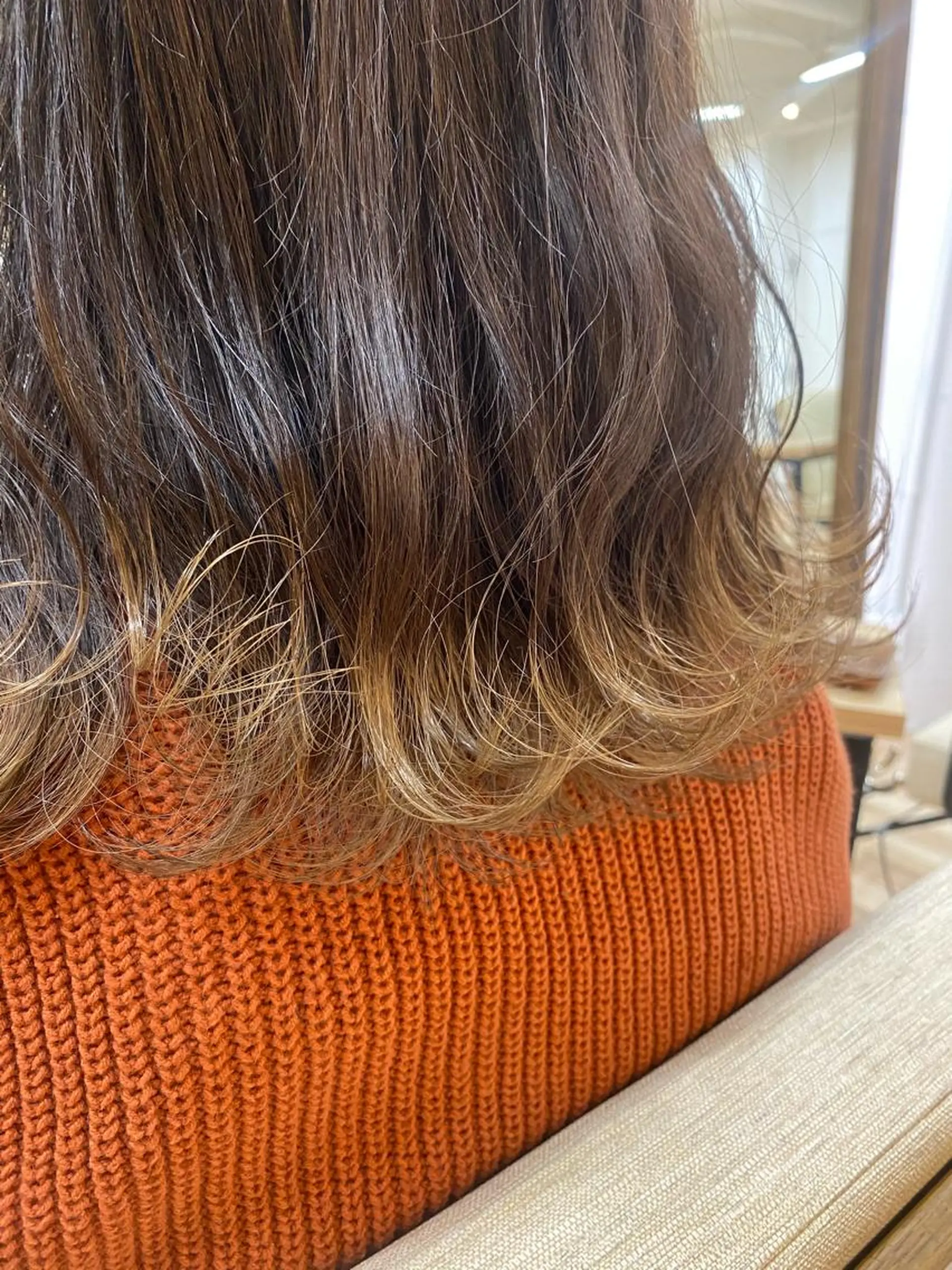 ミディアム おおつき ありかのヘアスタイル