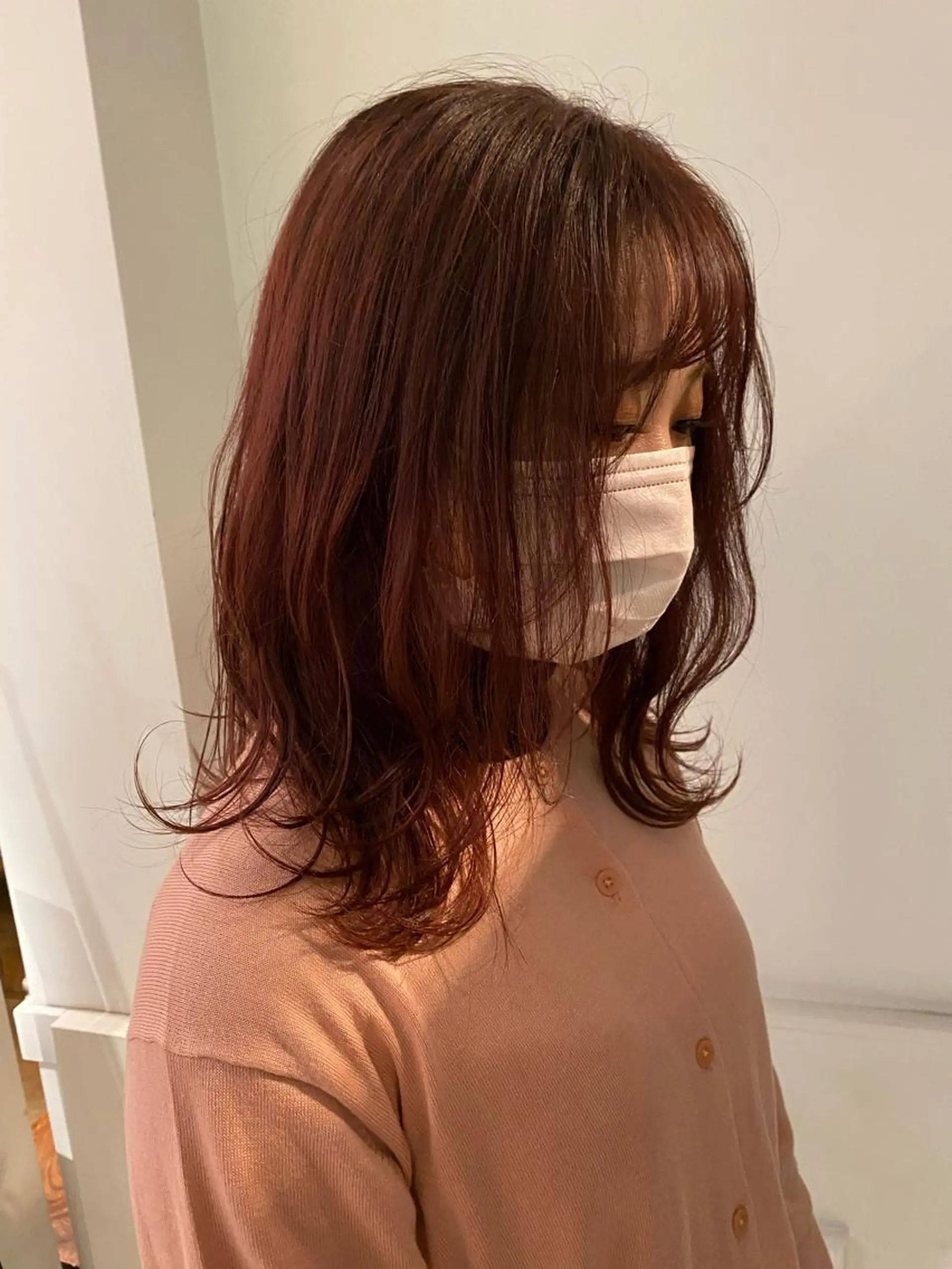 ミディアム saya🌿レイヤー カット/透明感カラーのヘアスタイル