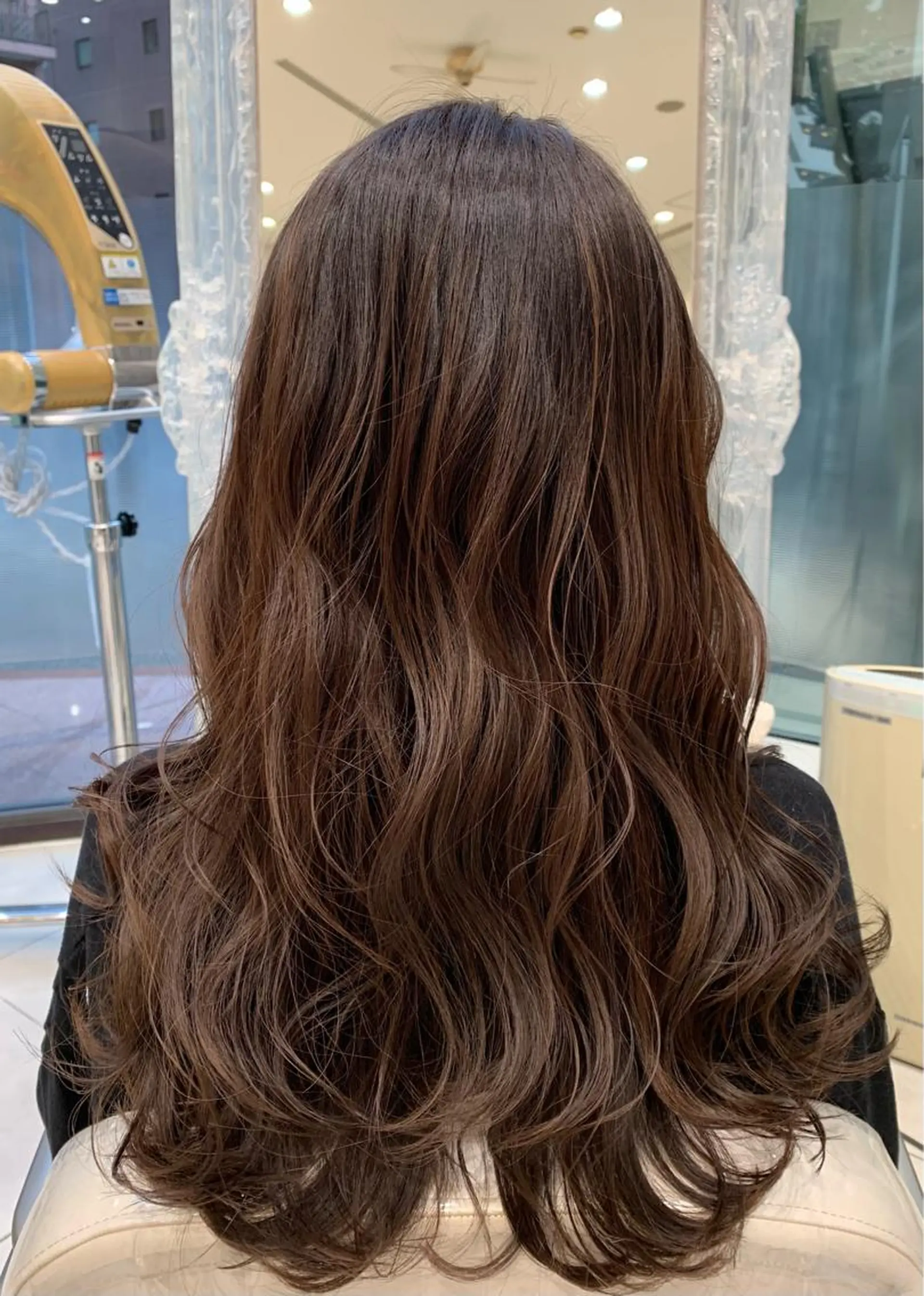 ロング ツヤ髪🌈髪質改善 🌈ナカゴシのヘアスタイル