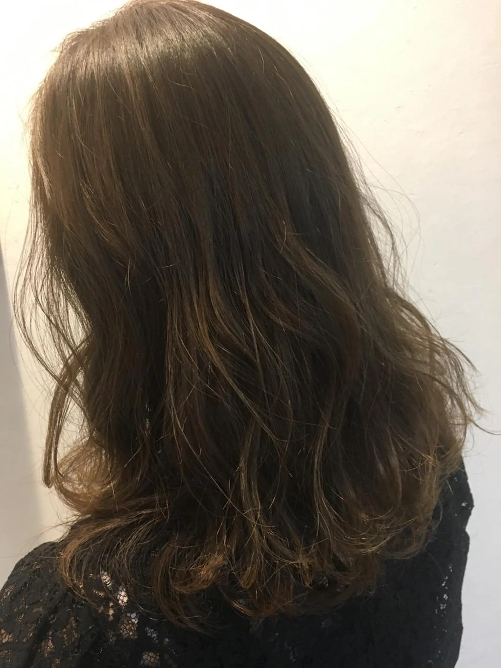 カラー カット ヘアカラー ブリーチ毛縮毛矯正 👑山口のヘアスタイル