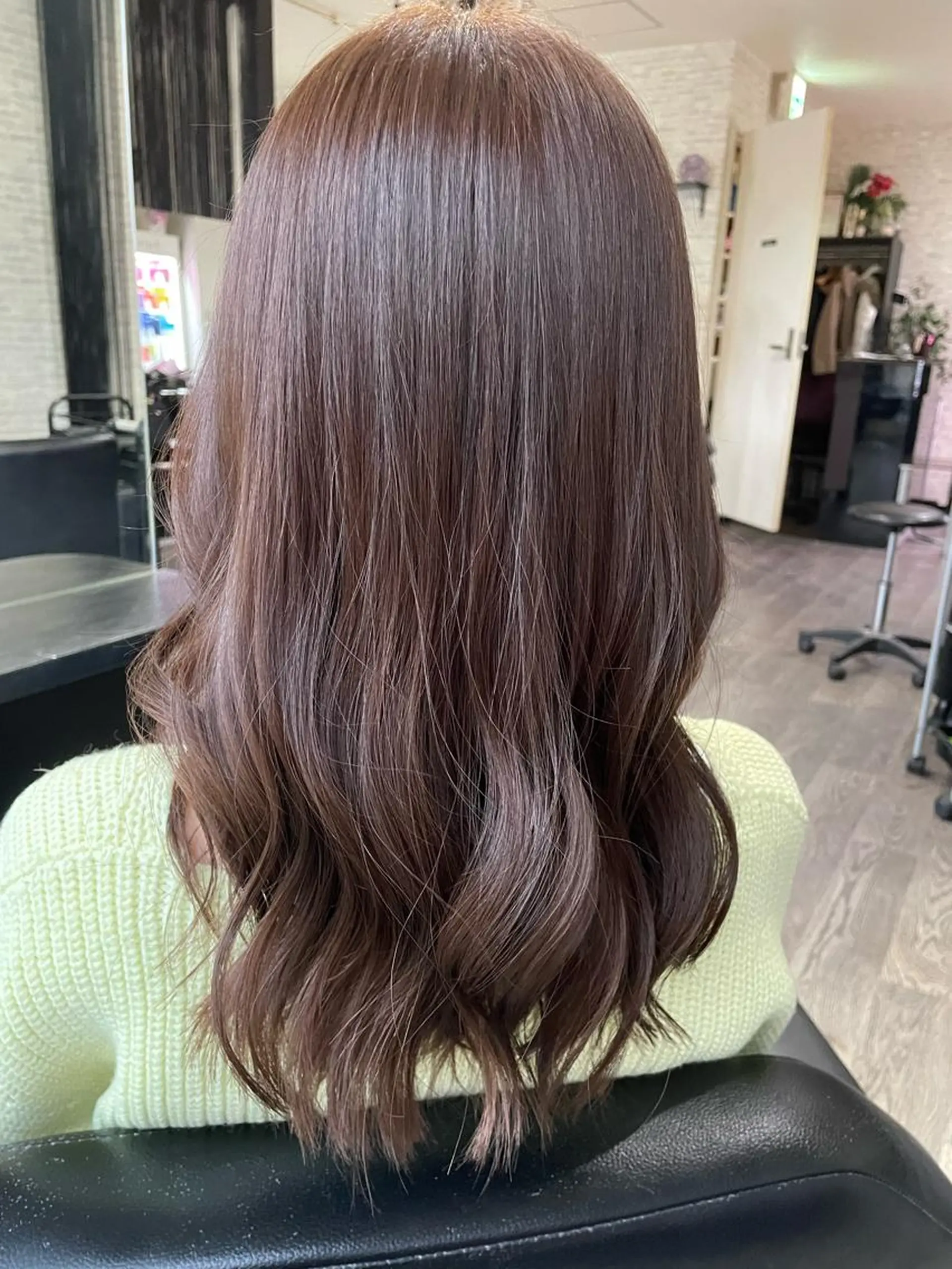 セミロング トリートメント ヘアカラー Lilly所属・【Lilly】成田 紗英のヘアスタイル