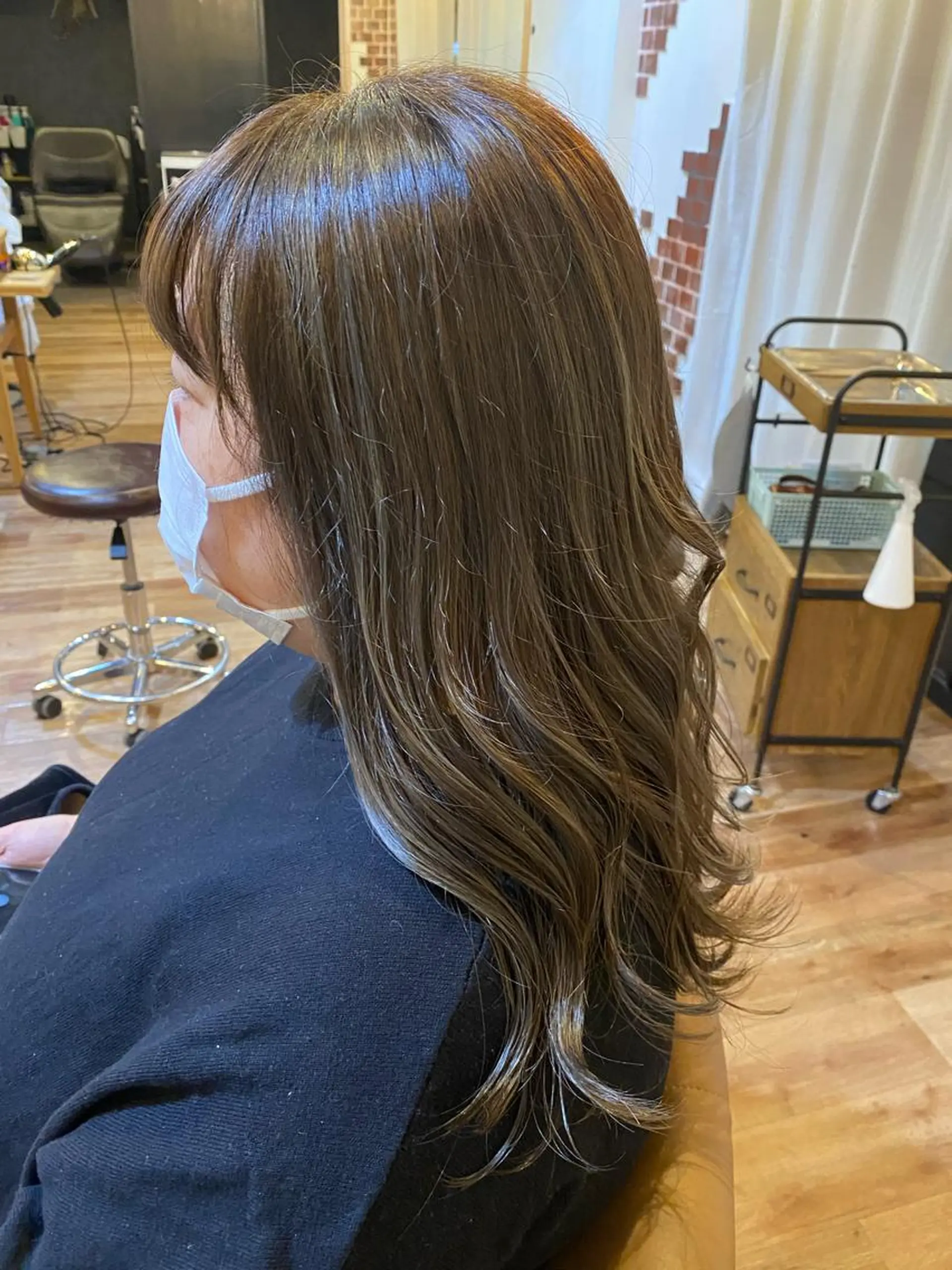 セミロング 顔周りカット🍑 Zina難波 Akiのヘアスタイル