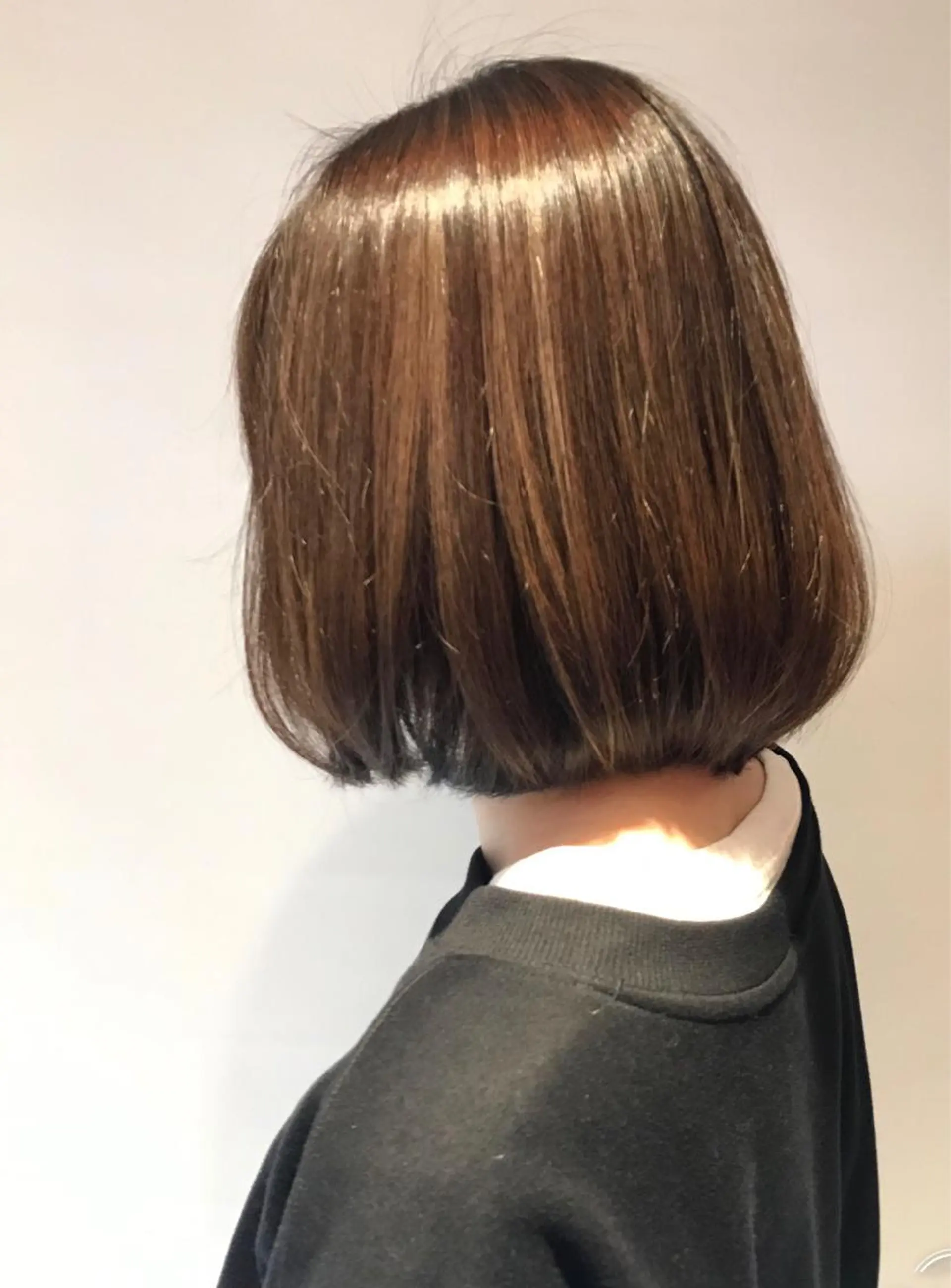 ミディアム カラー BIANCO北堀江 AKANEのヘアスタイル