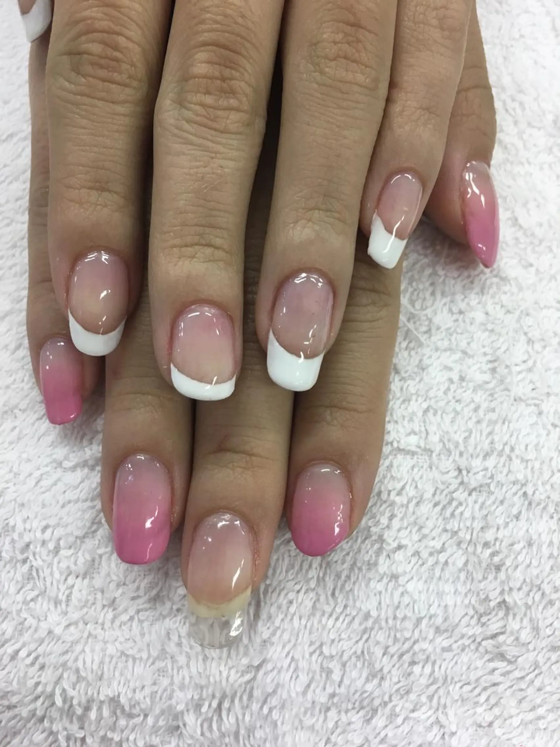 ネイル ハンドネイル 浦田 秋華のエステ・リラクイメージ