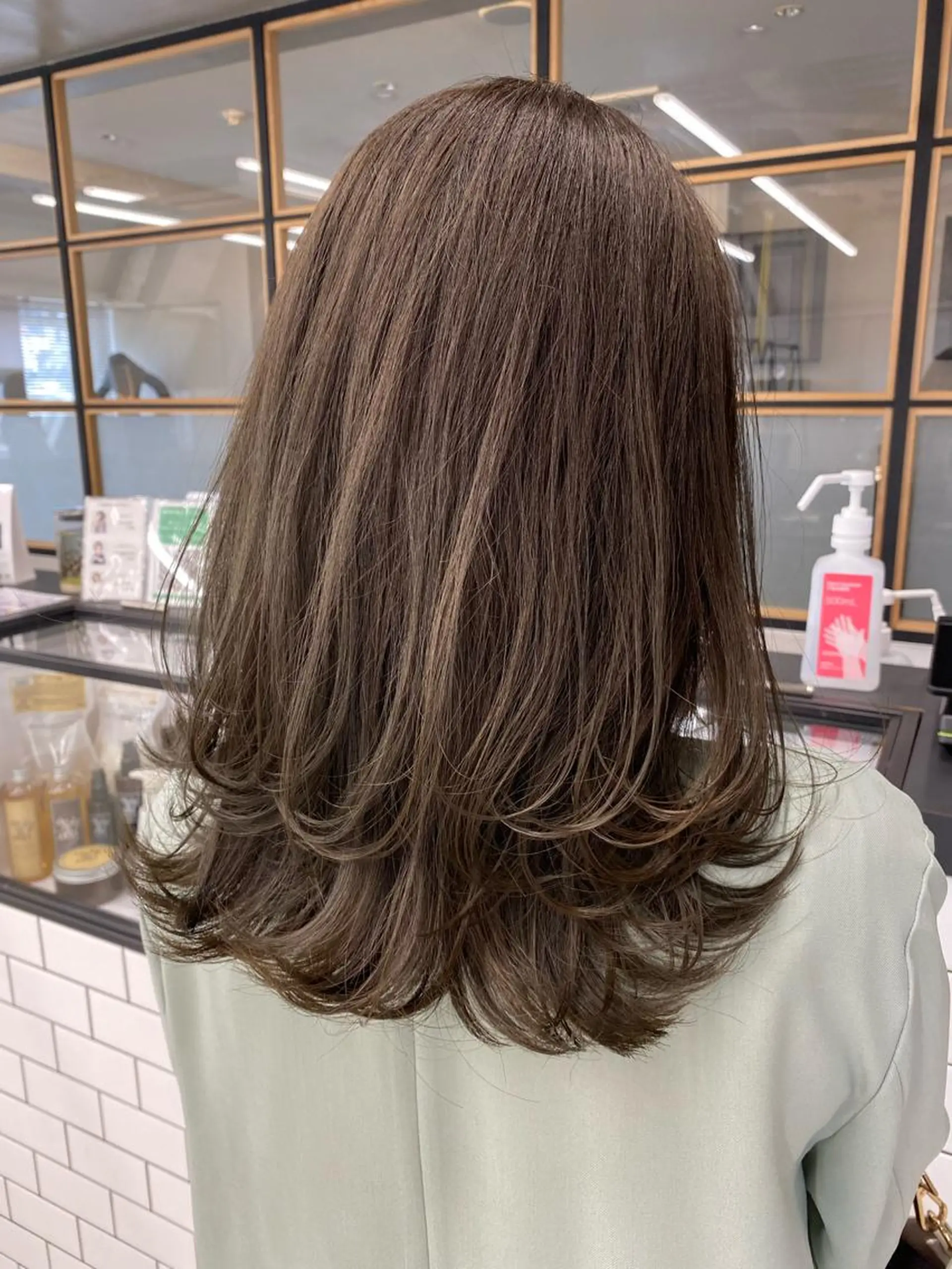 セミロング カラー カット ヘアカラー トリートメント ✨大人韓国レイヤー ✨吉原 潤✨のヘアスタイル