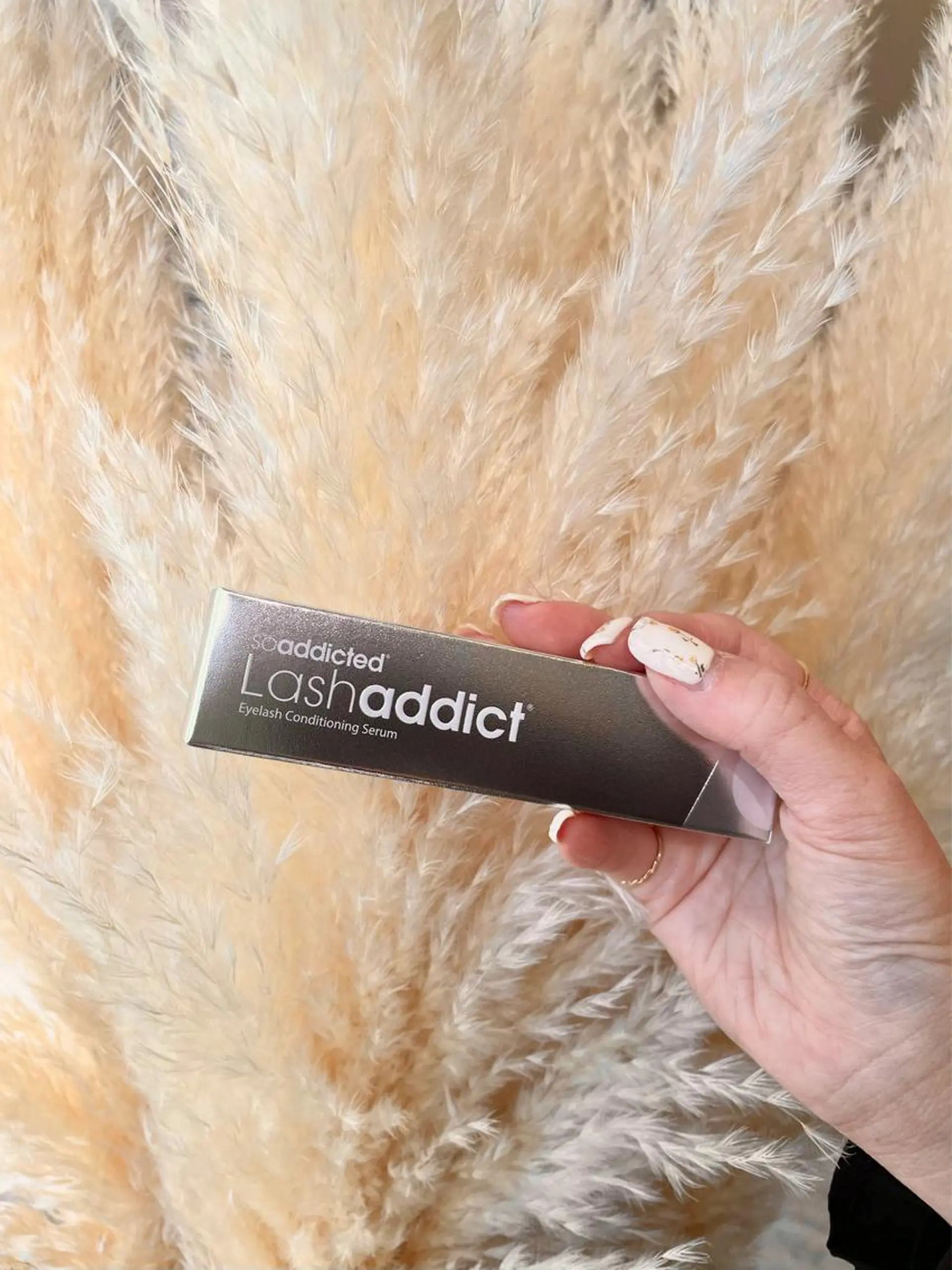 マツエク・マツパ eyeplayN …in the Laf所属・徳田 沙季のマツエク・マツパデザイン