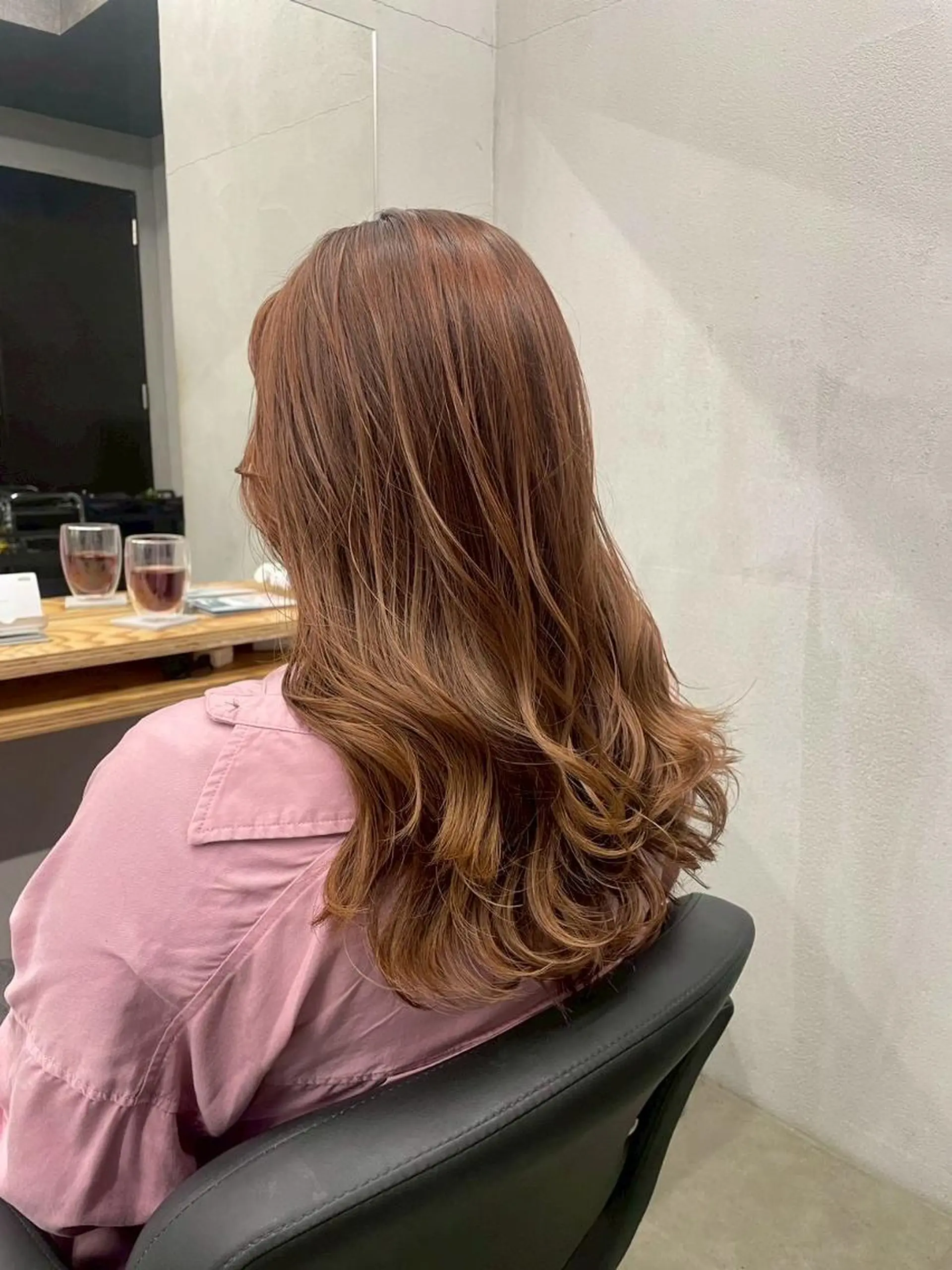 ロング カット ヘアカラー トリートメント N 【エヌ】のヘアスタイル