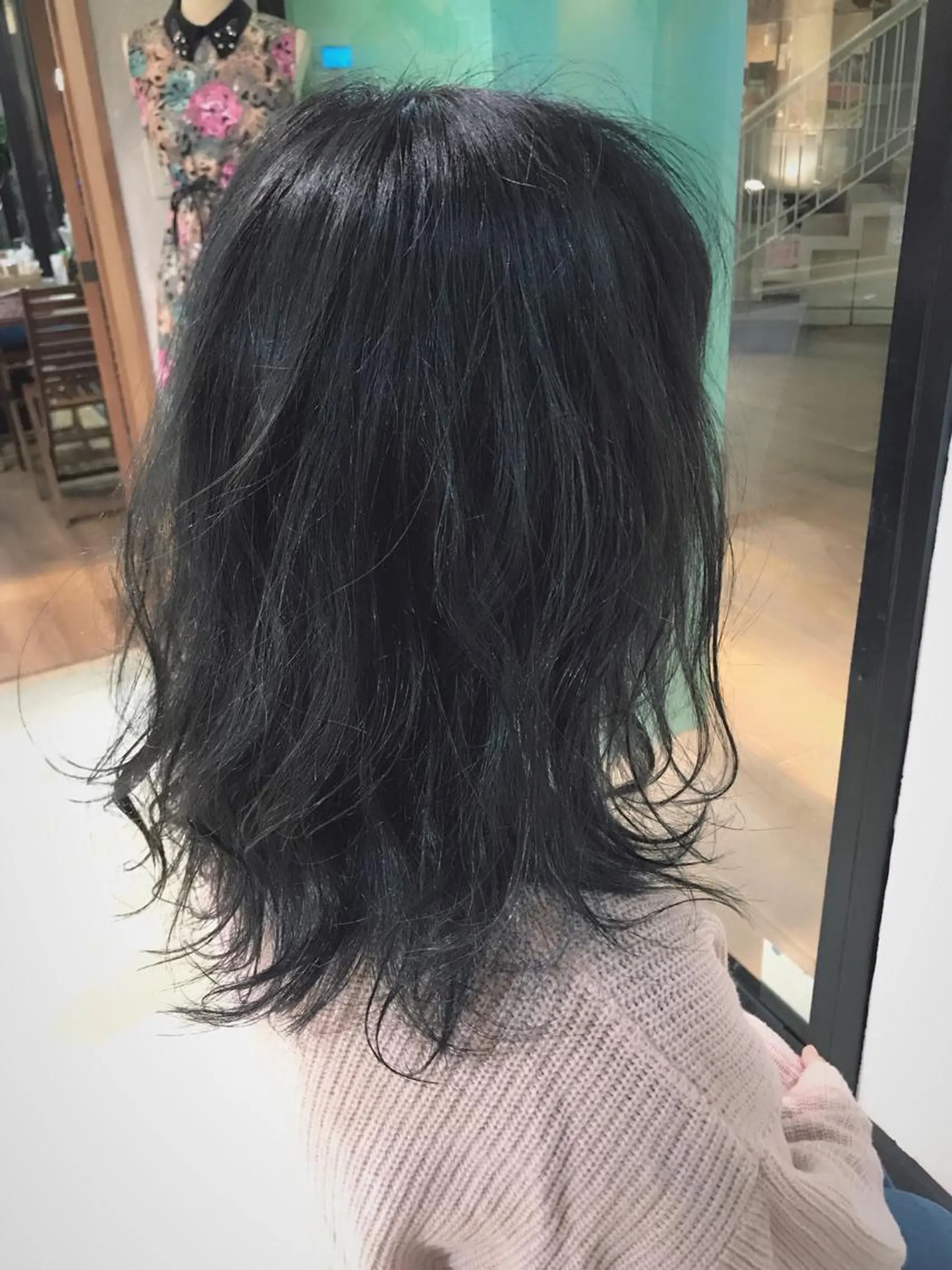 ミディアム カラー ブルーカラー 松村 崇弘のヘアスタイル