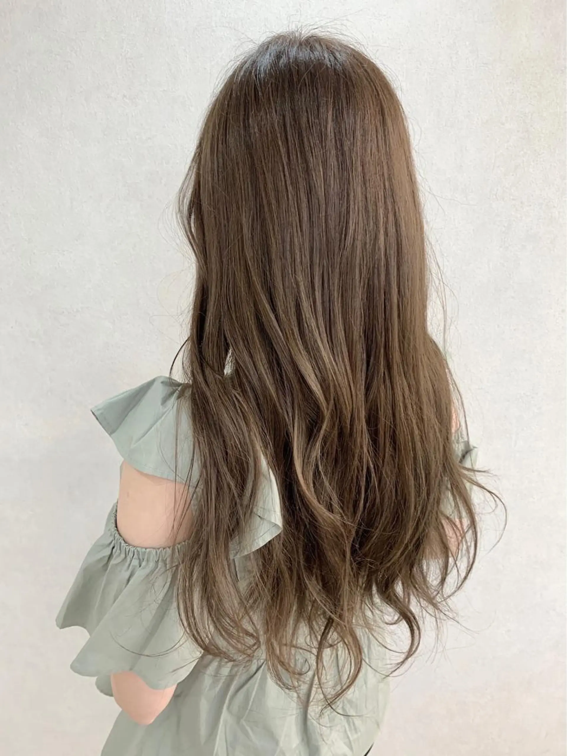 ロング カラー 髪質改善 ヒデのヘアスタイル