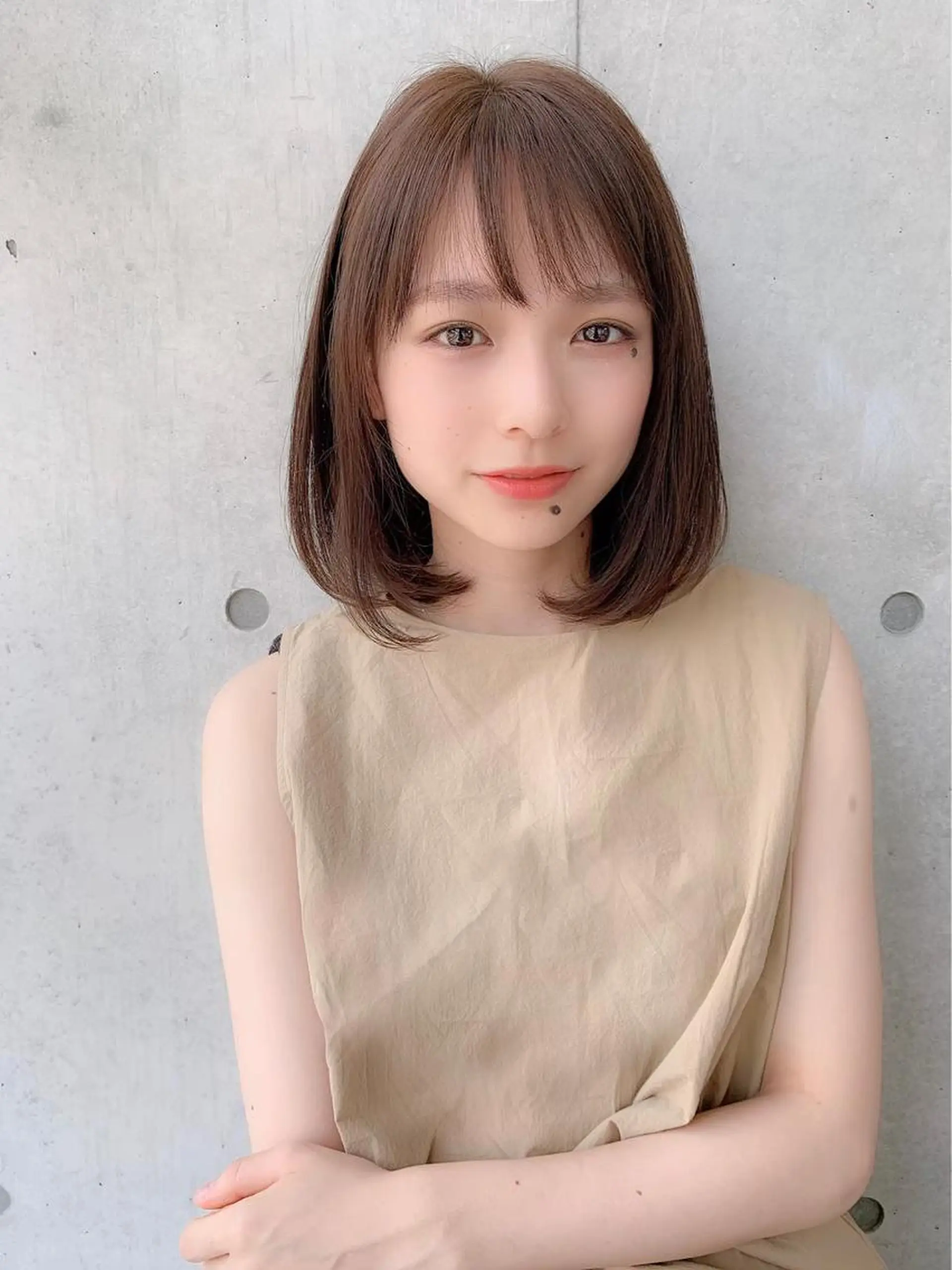 ミディアム カラー ベージュカラー ブリーチ ブリーチなしカラー 赤み消し韓国ヘア レイヤー縮毛🤍渡邉のヘアスタイル