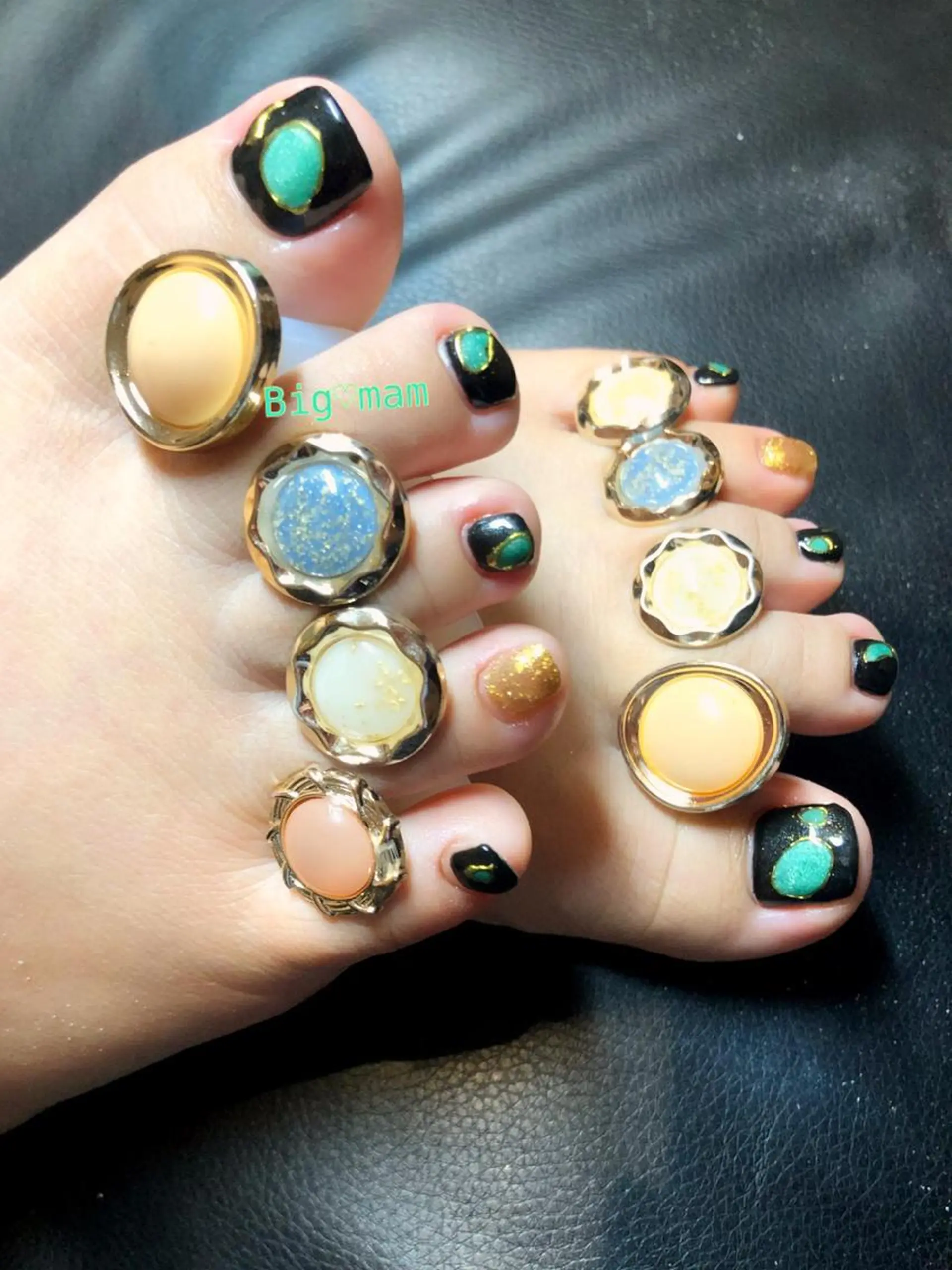 ネイル フットネイル フットネイル Big♡mam所属・Big♡mam （MAMI）のネイルデザイン