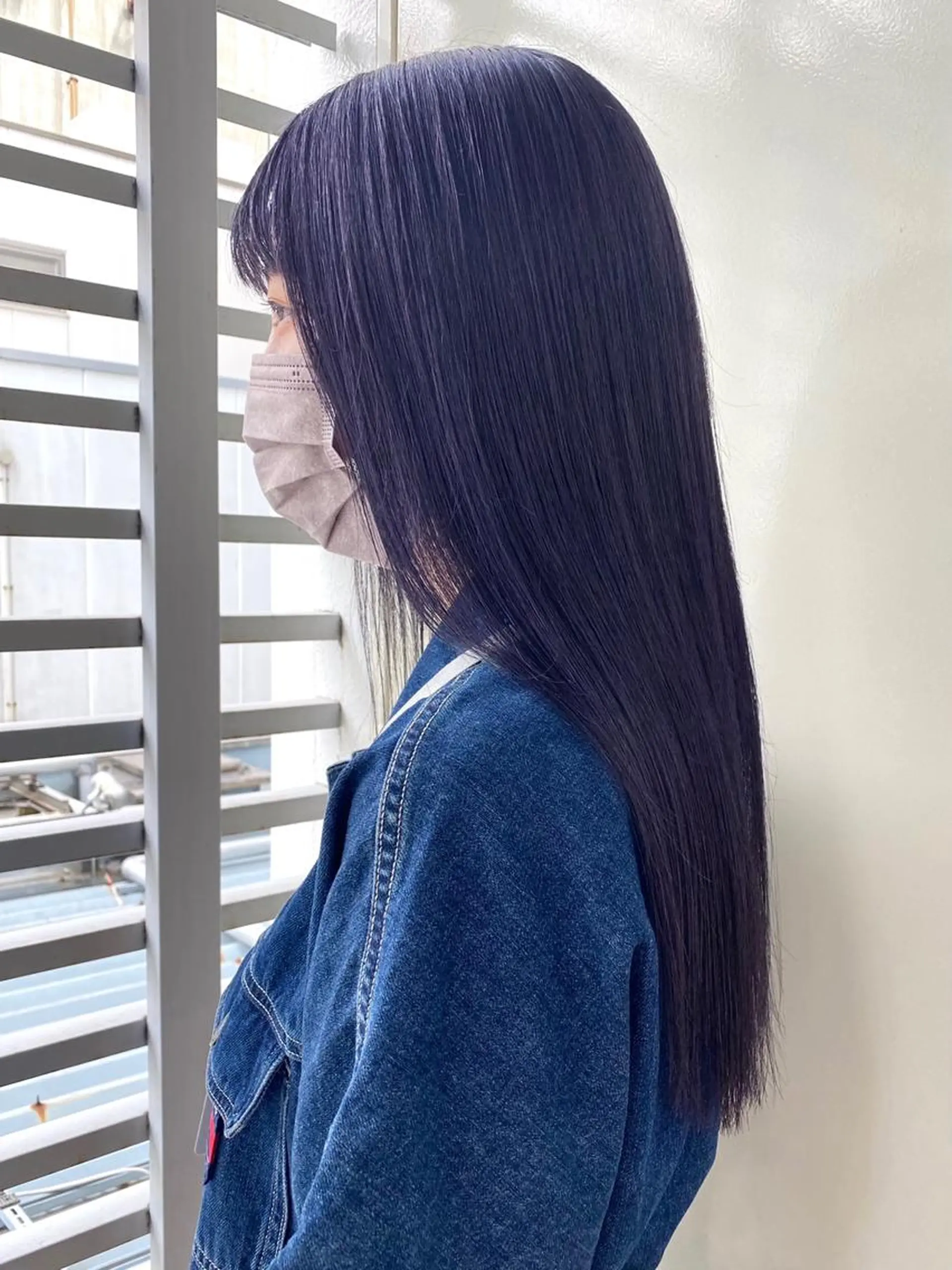 ロング カラー ANNA ／艶髪／ハイトーンのヘアスタイル